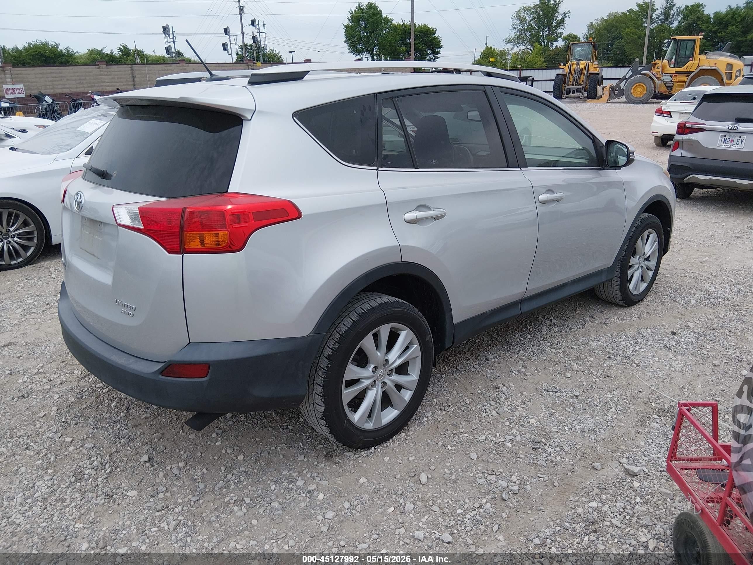 2013 Toyota Rav4 Limited Silver vin: 2T3DFREV0DW007590