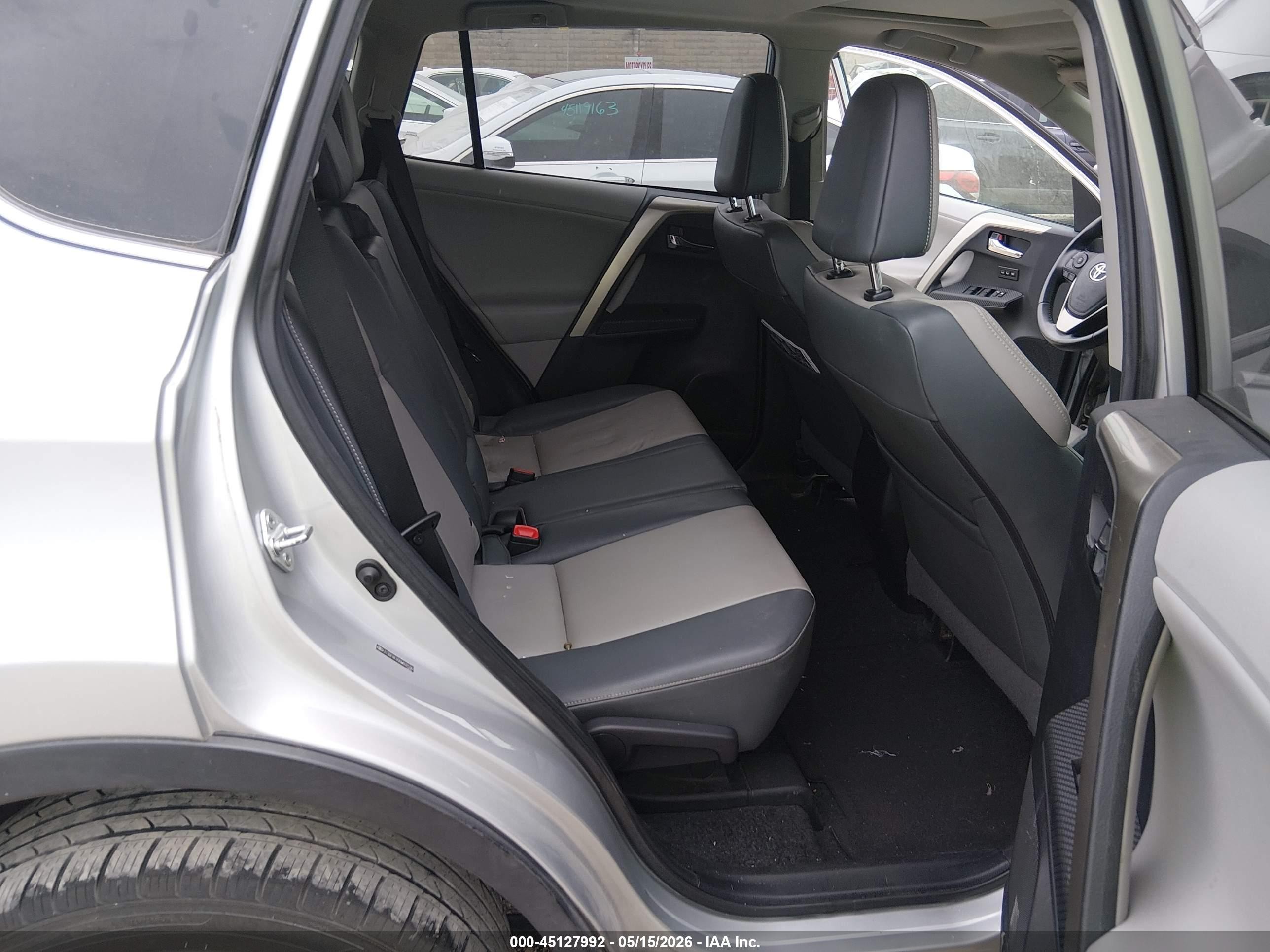 2013 Toyota Rav4 Limited Silver vin: 2T3DFREV0DW007590