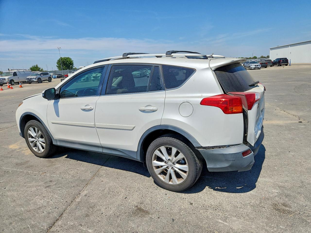 2013 Toyota Rav4 Limited White vin: 2T3DFREV0DW061861