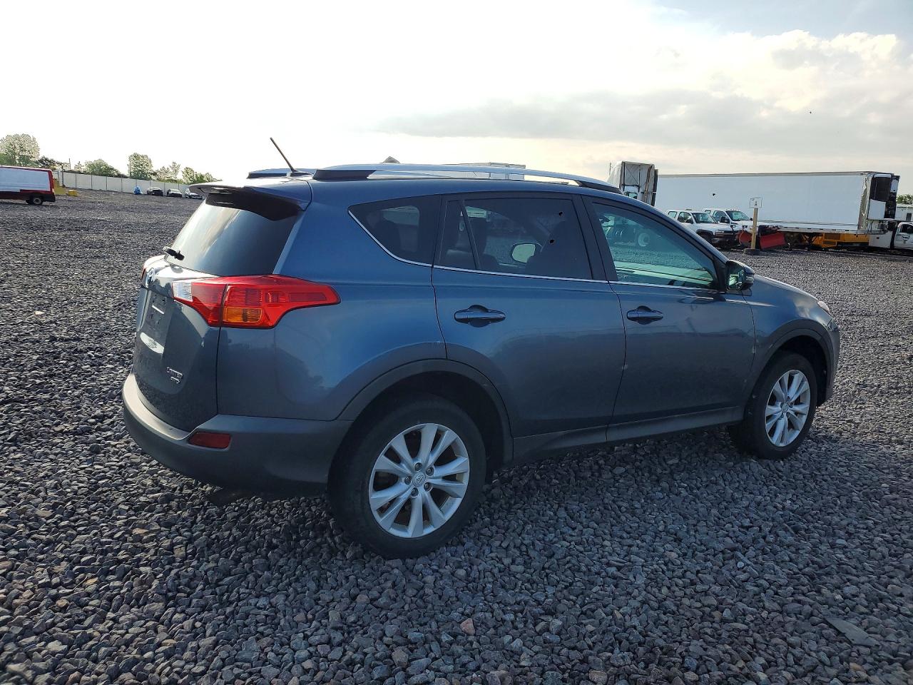 2013 Toyota Rav4 Limited Blue vin: 2T3DFREV0DW086520