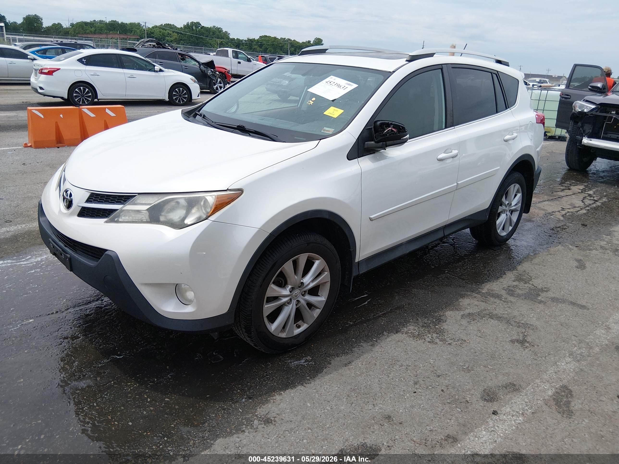 2013 Toyota Rav4 Limited White vin: 2T3DFREV0DW088865