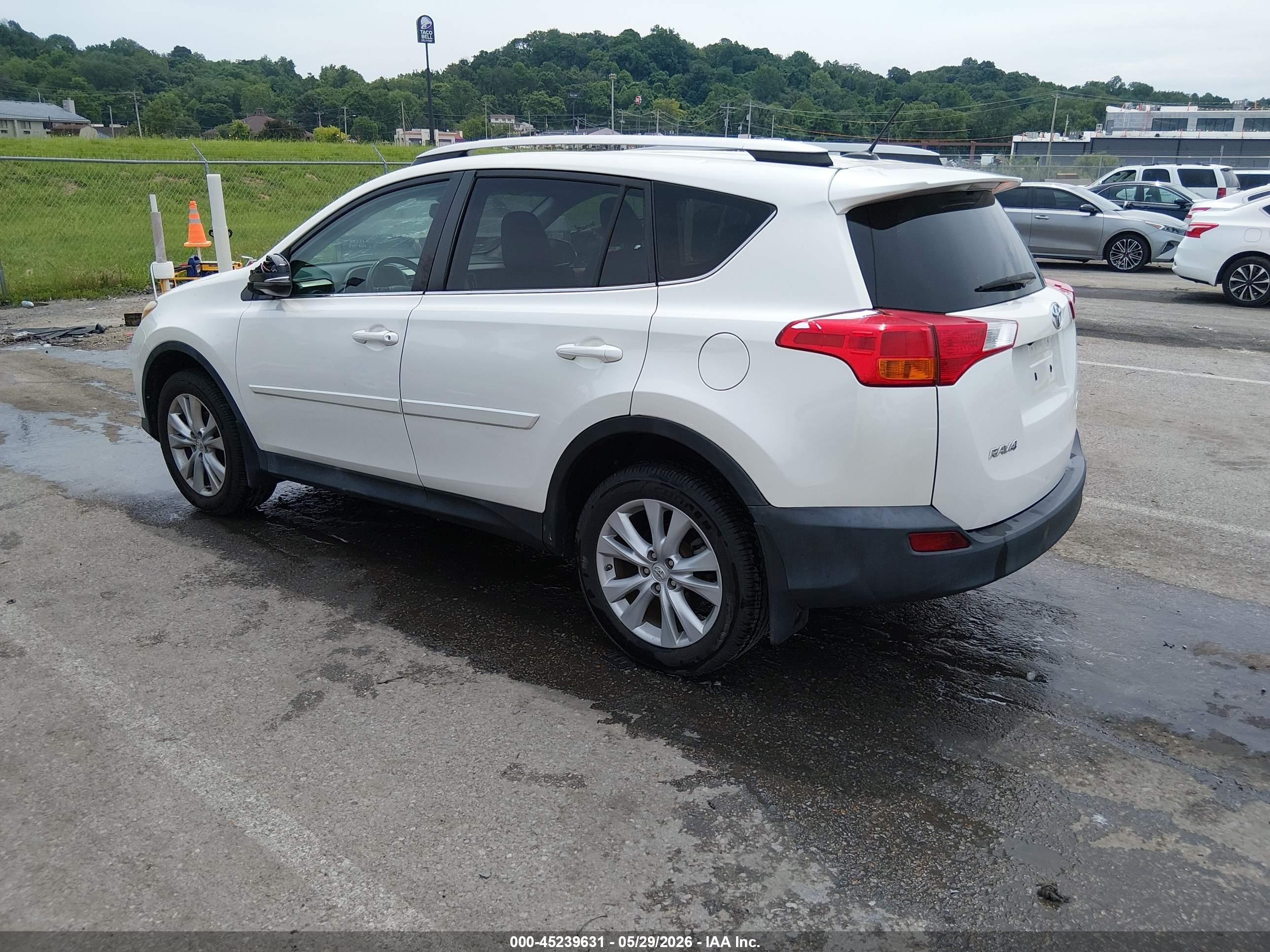 2013 Toyota Rav4 Limited White vin: 2T3DFREV0DW088865