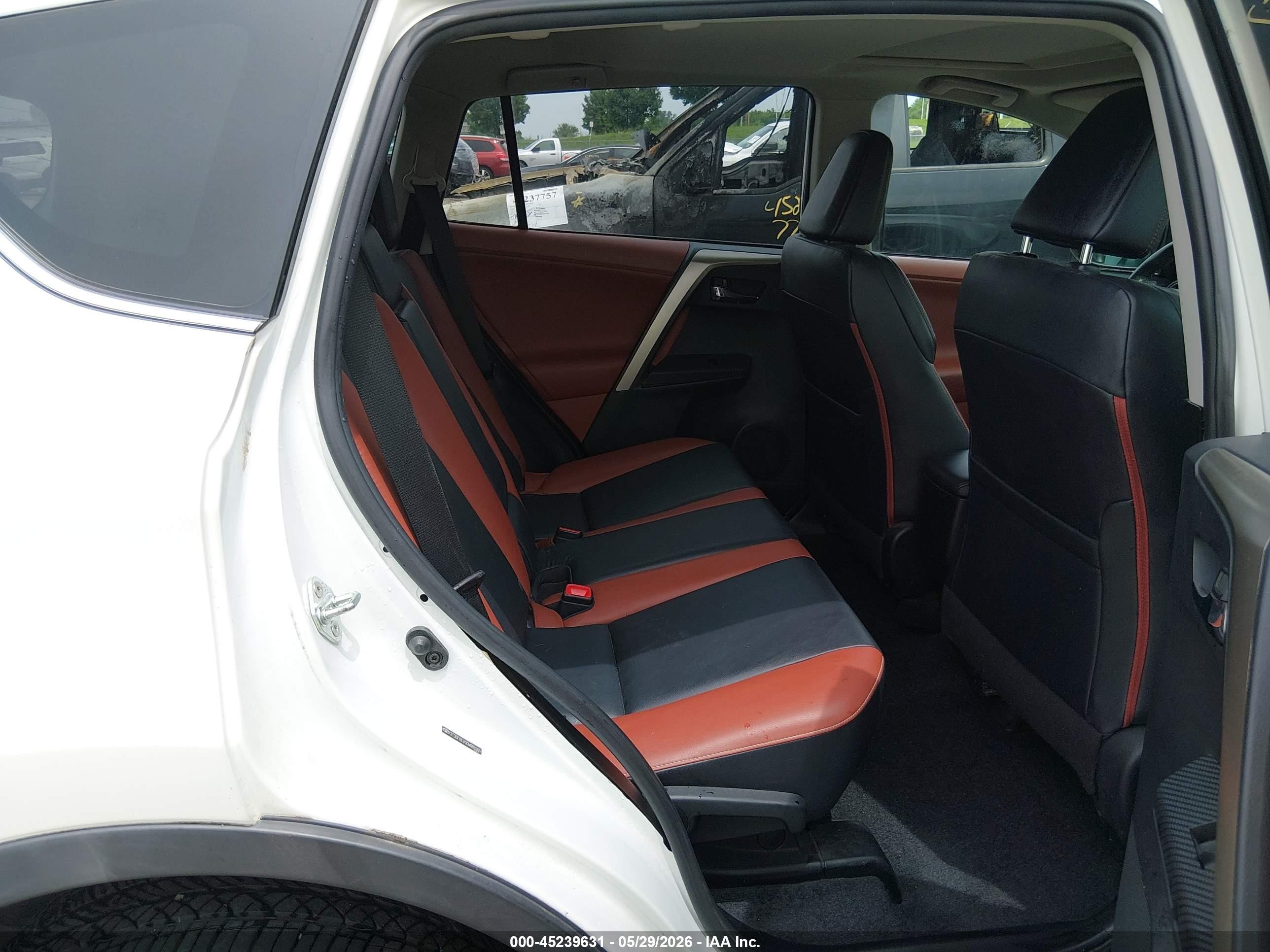 2013 Toyota Rav4 Limited White vin: 2T3DFREV0DW088865