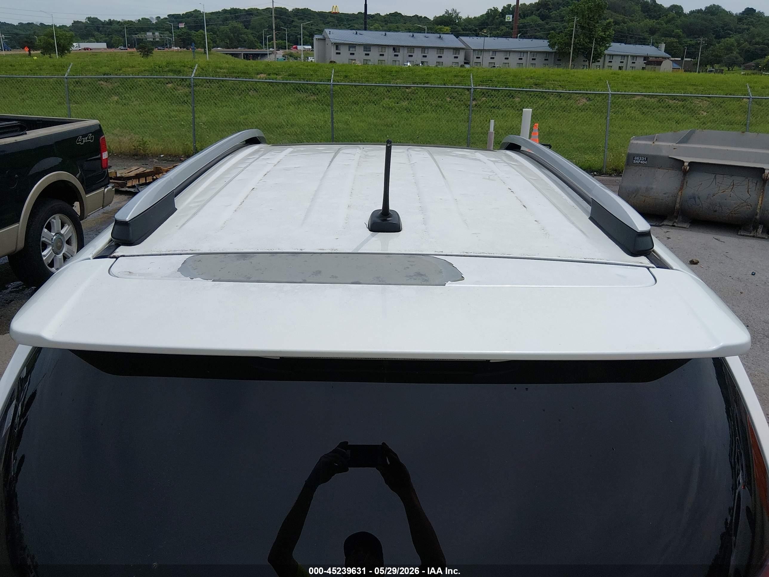 2013 Toyota Rav4 Limited White vin: 2T3DFREV0DW088865