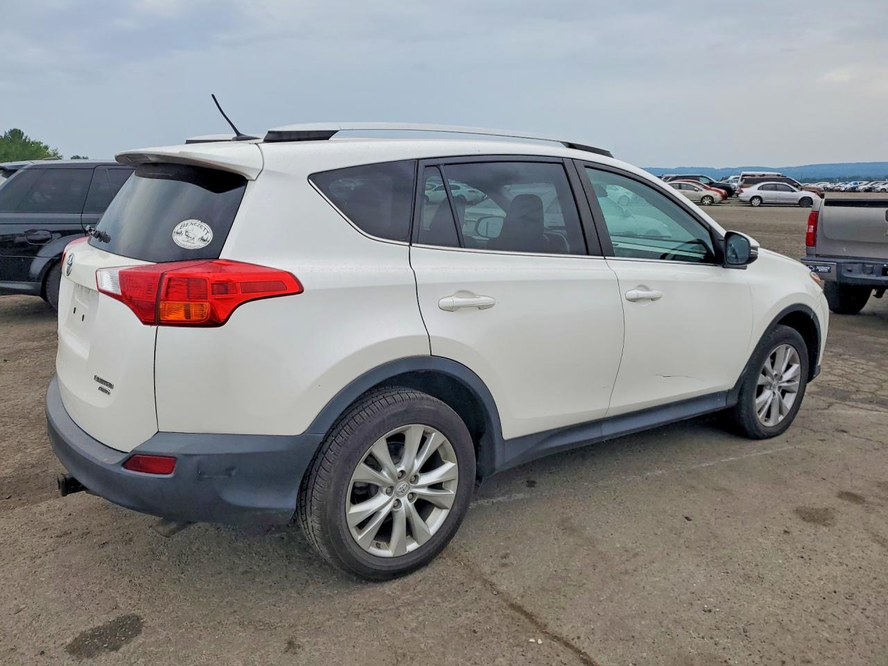 2014 Toyota Rav4 Limited White vin: 2T3DFREV0EW199093