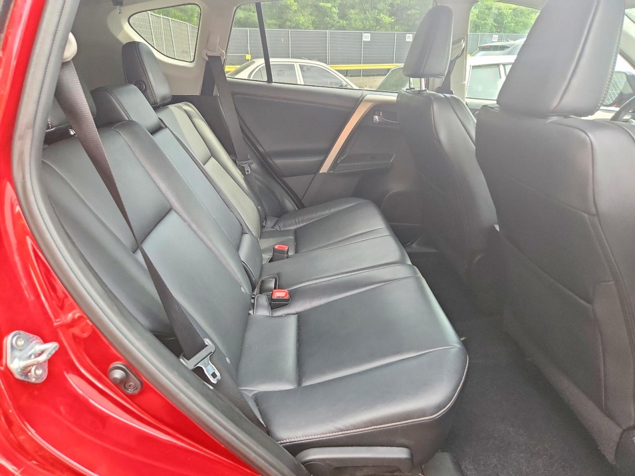 2015 Toyota Rav4 Limited Red vin: 2T3DFREV0FW300716