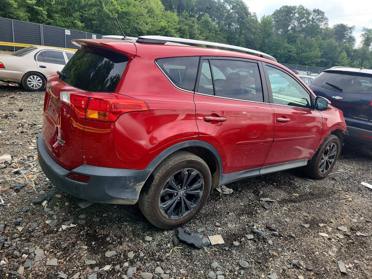 2015 Toyota Rav4 Limited Red vin: 2T3DFREV0FW300716