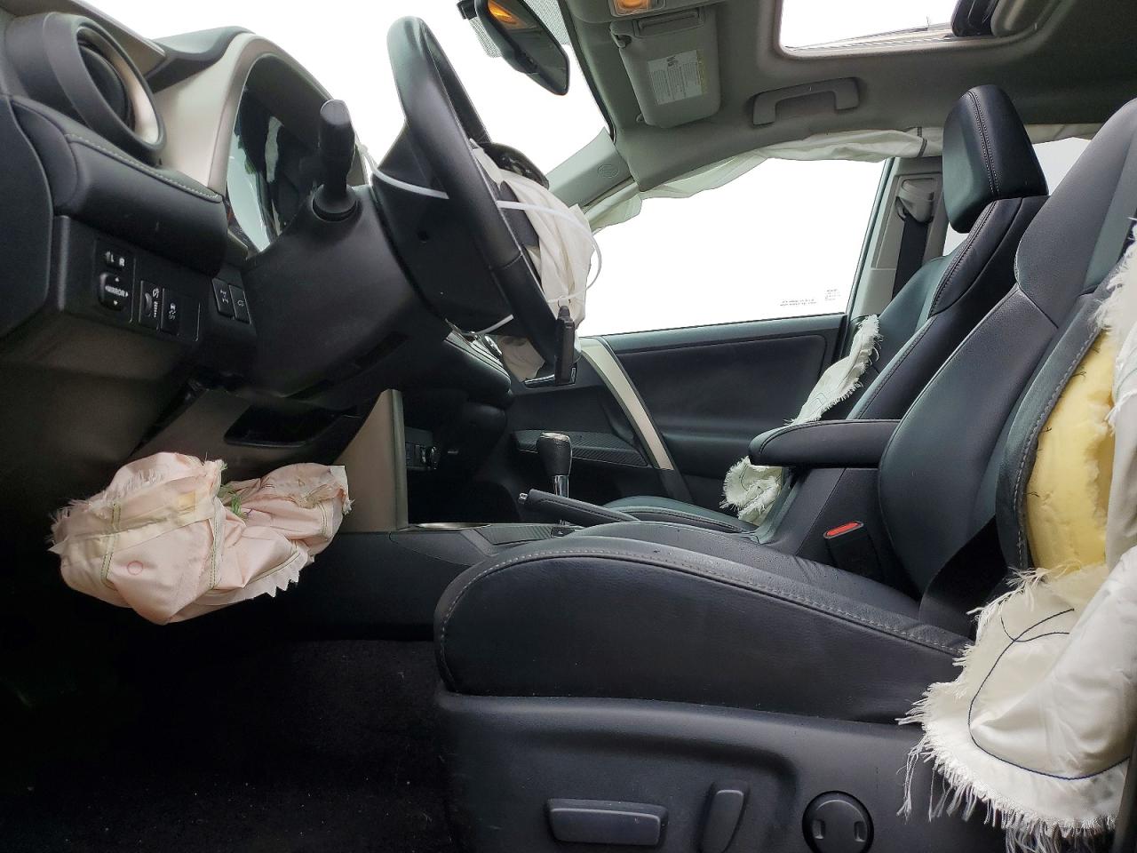 2015 Toyota Rav4 Limited White vin: 2T3DFREV0FW336034
