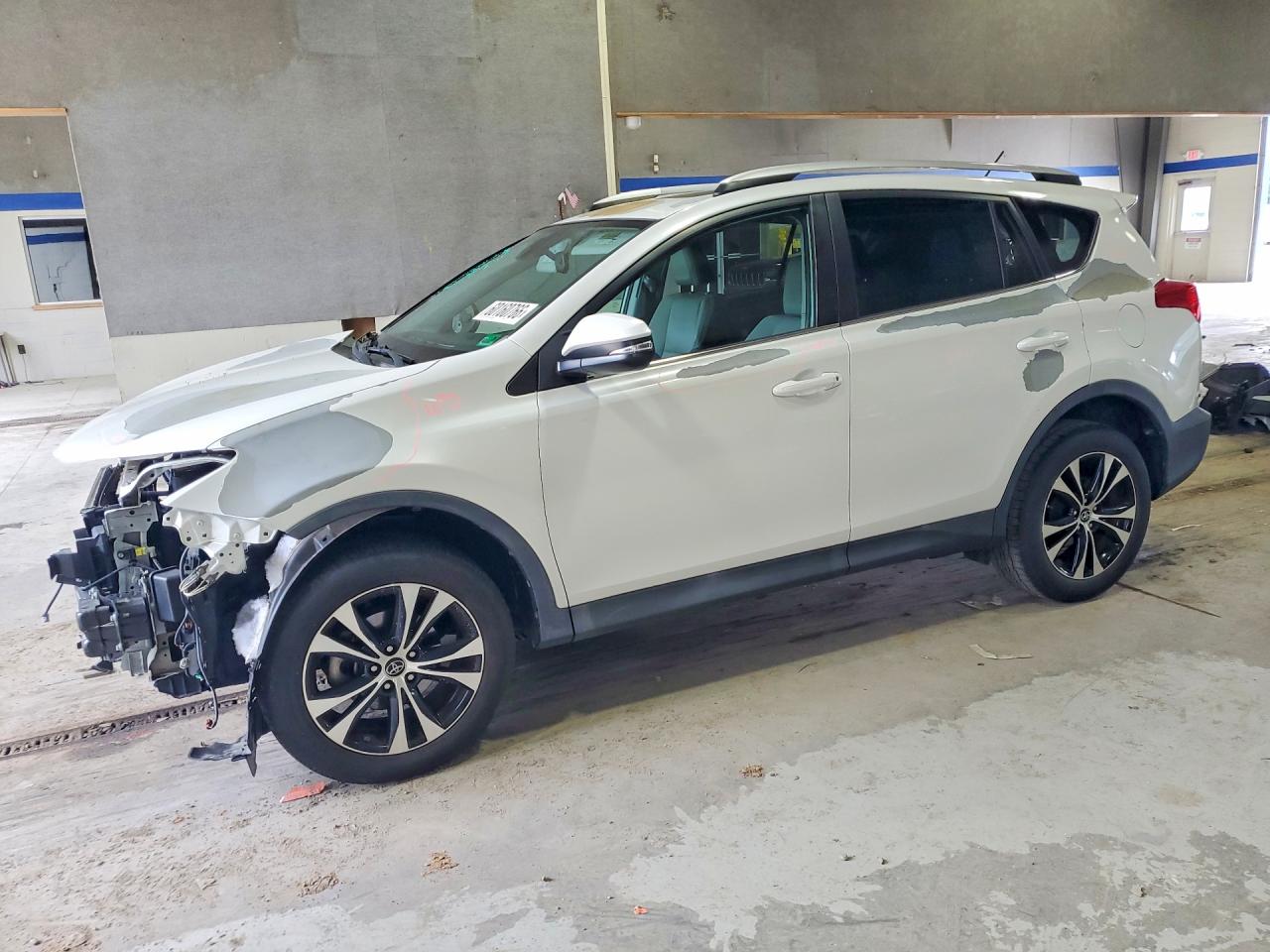 2015 Toyota Rav4 Limited White vin: 2T3DFREV0FW372855