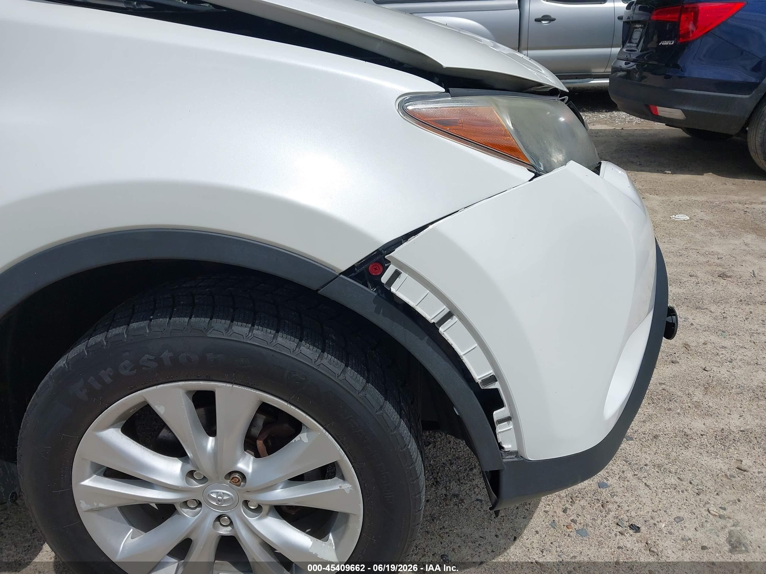 2013 Toyota Rav4 Limited White vin: 2T3DFREV1DW112171