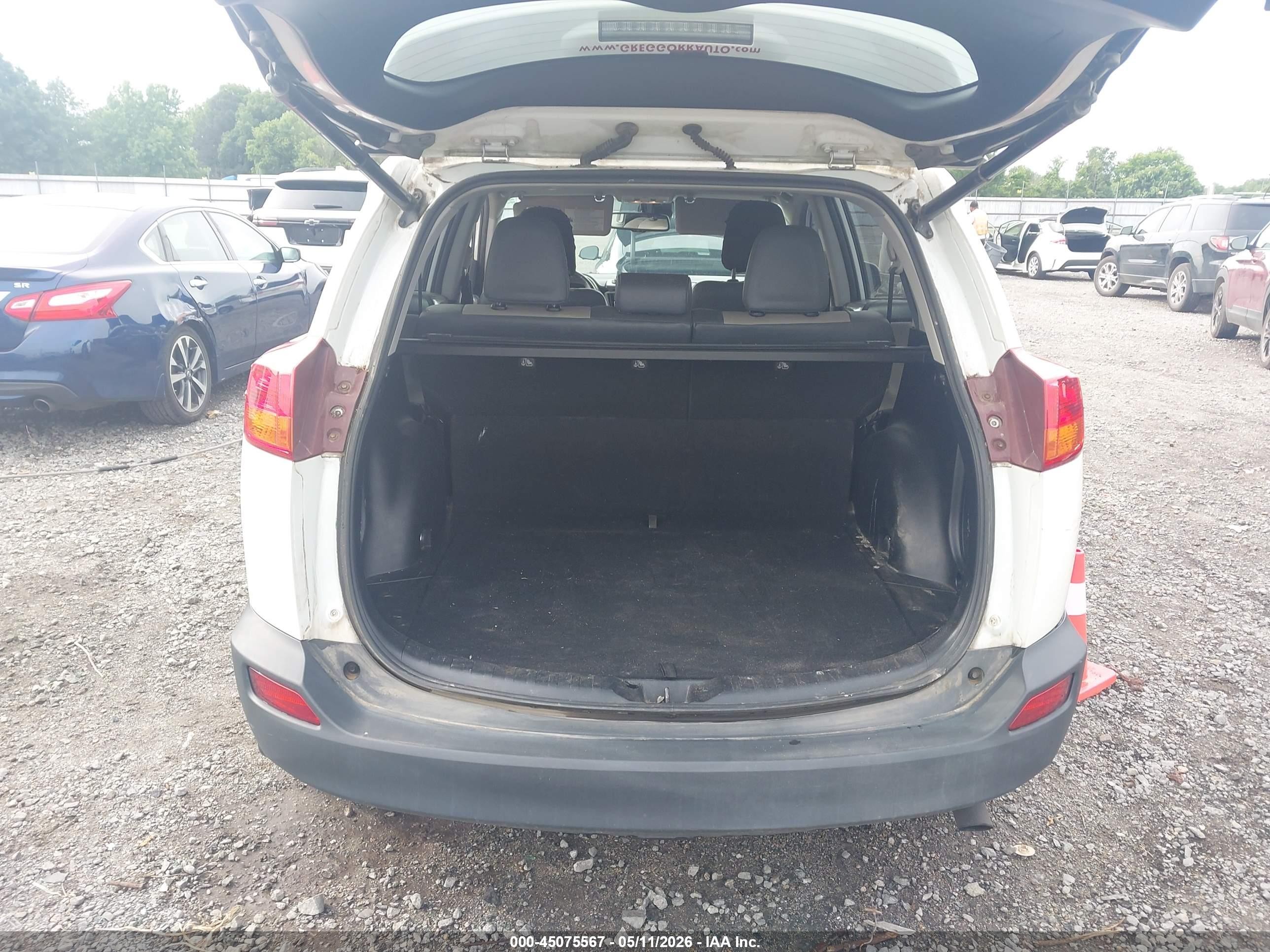 2015 Toyota Rav4 Limited White vin: 2T3DFREV1FW250635