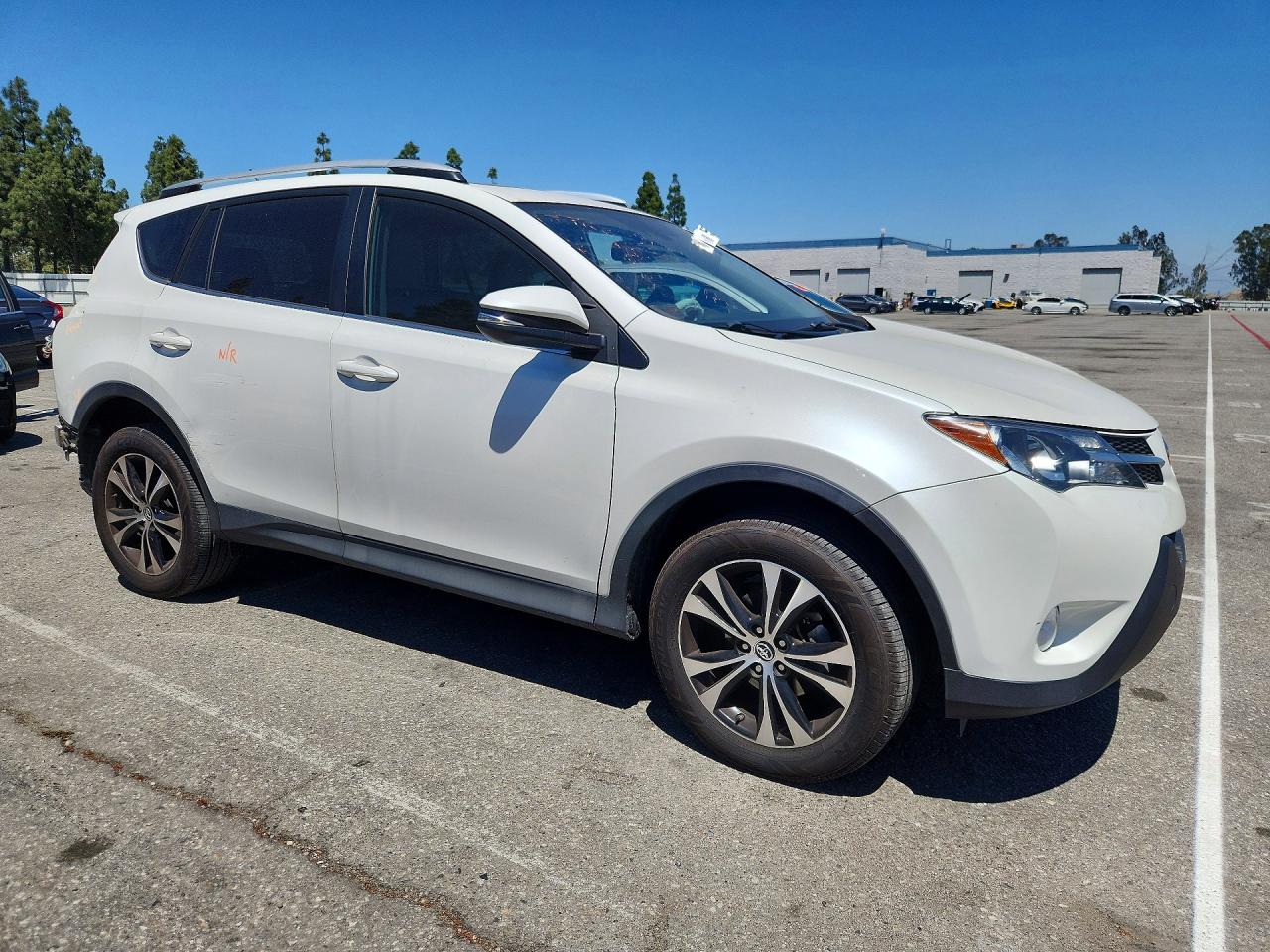 2015 Toyota Rav4 Limited White vin: 2T3DFREV1FW251252