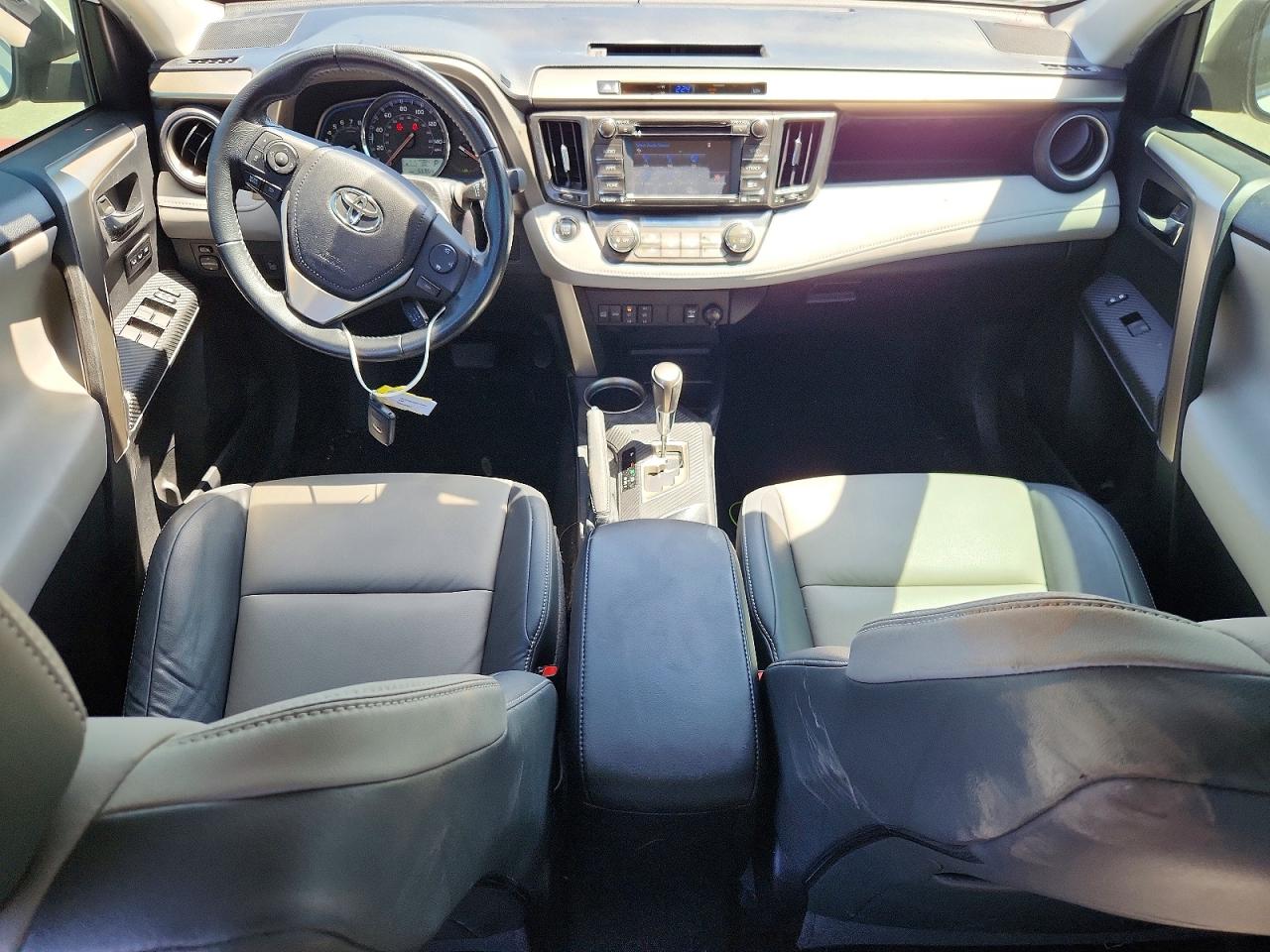 2015 Toyota Rav4 Limited White vin: 2T3DFREV1FW251252