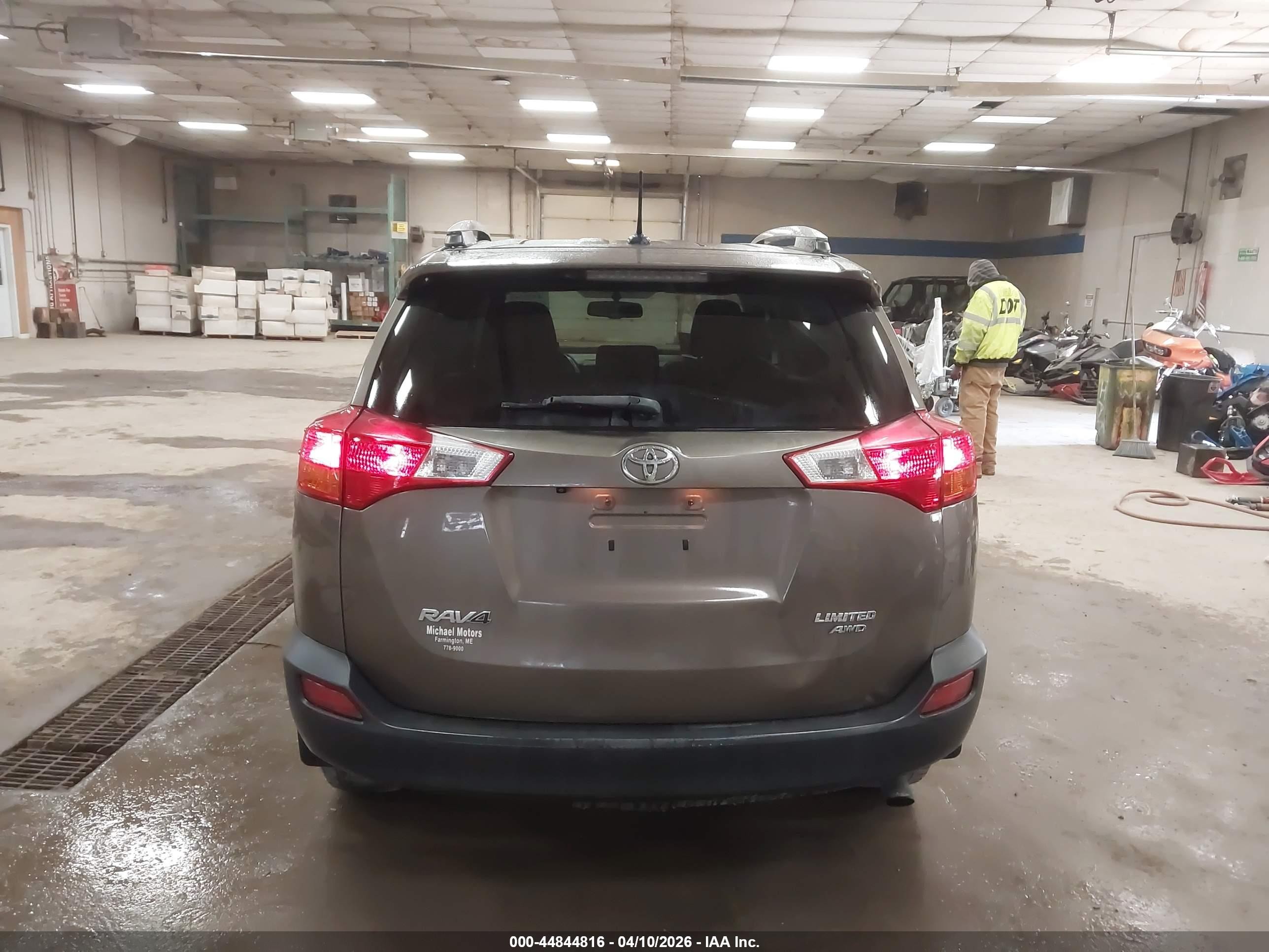 2015 Toyota Rav4 Limited Brown vin: 2T3DFREV1FW326807