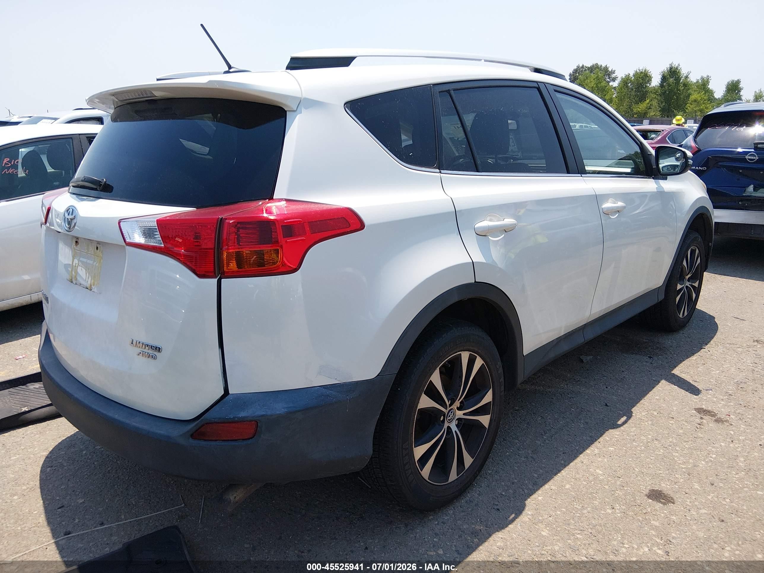 2015 Toyota Rav4 Limited Белый vin: 2T3DFREV1FW342392