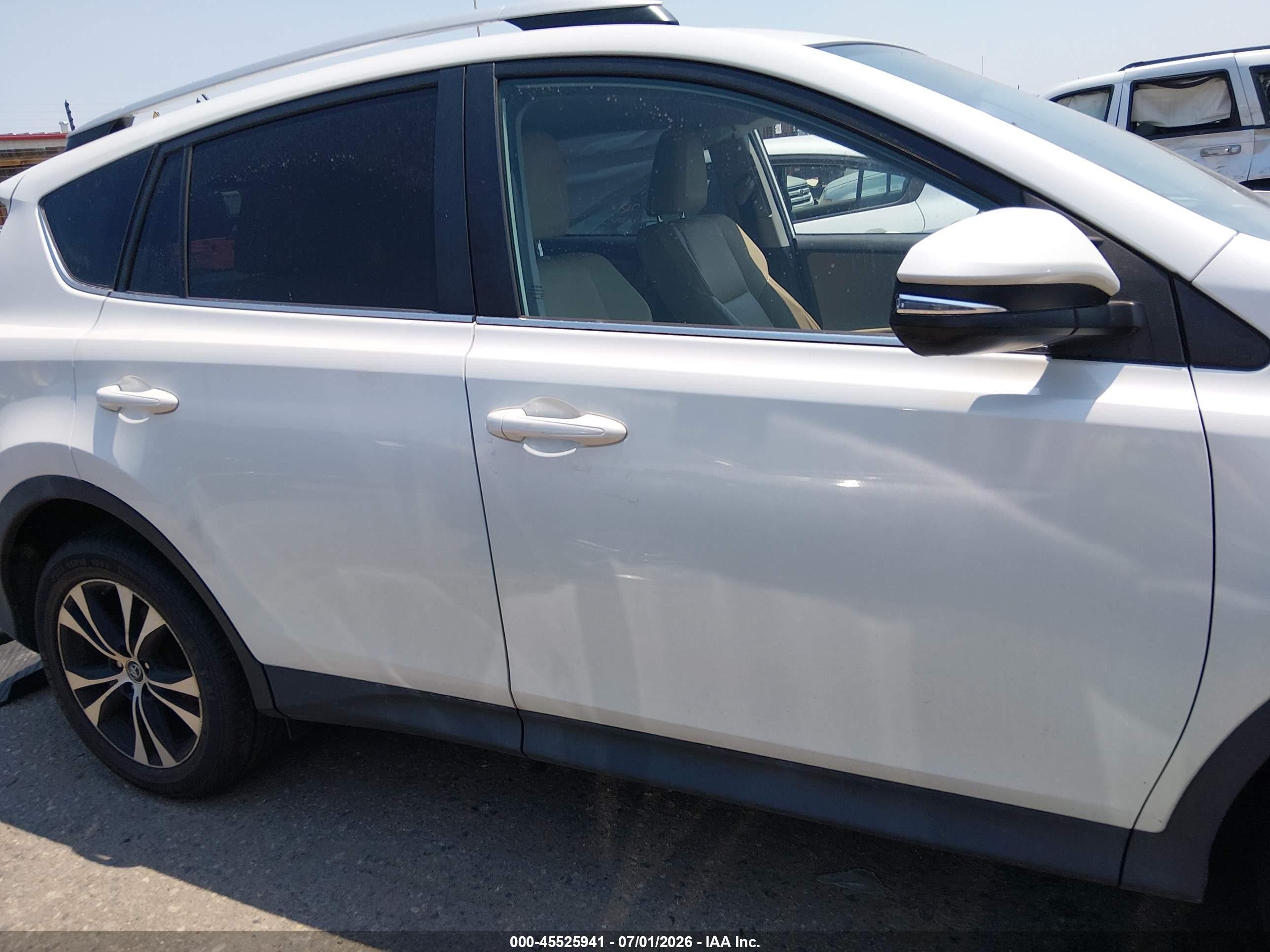 2015 Toyota Rav4 Limited Белый vin: 2T3DFREV1FW342392