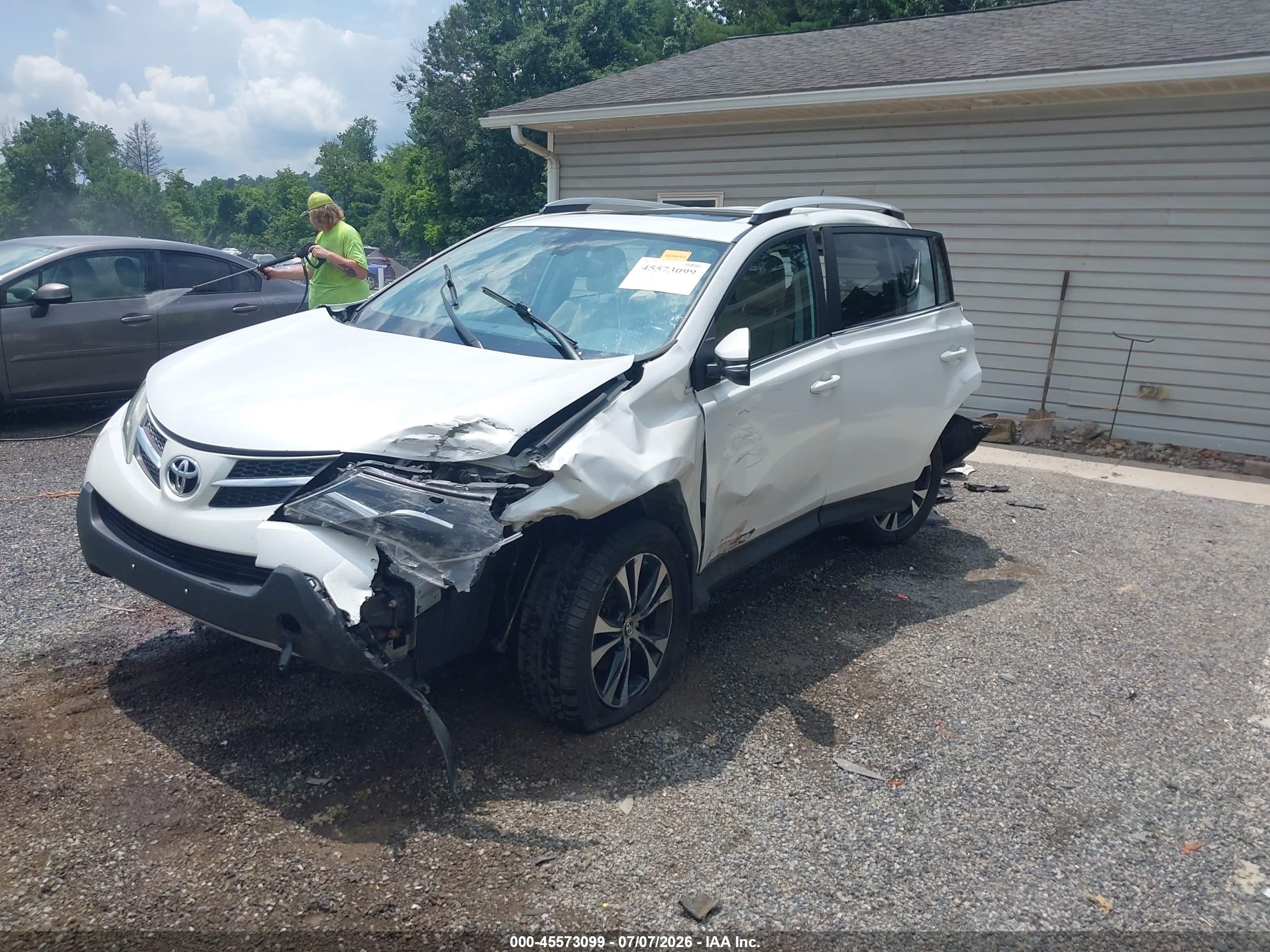 2015 Toyota Rav4 Limited White vin: 2T3DFREV1FW362948