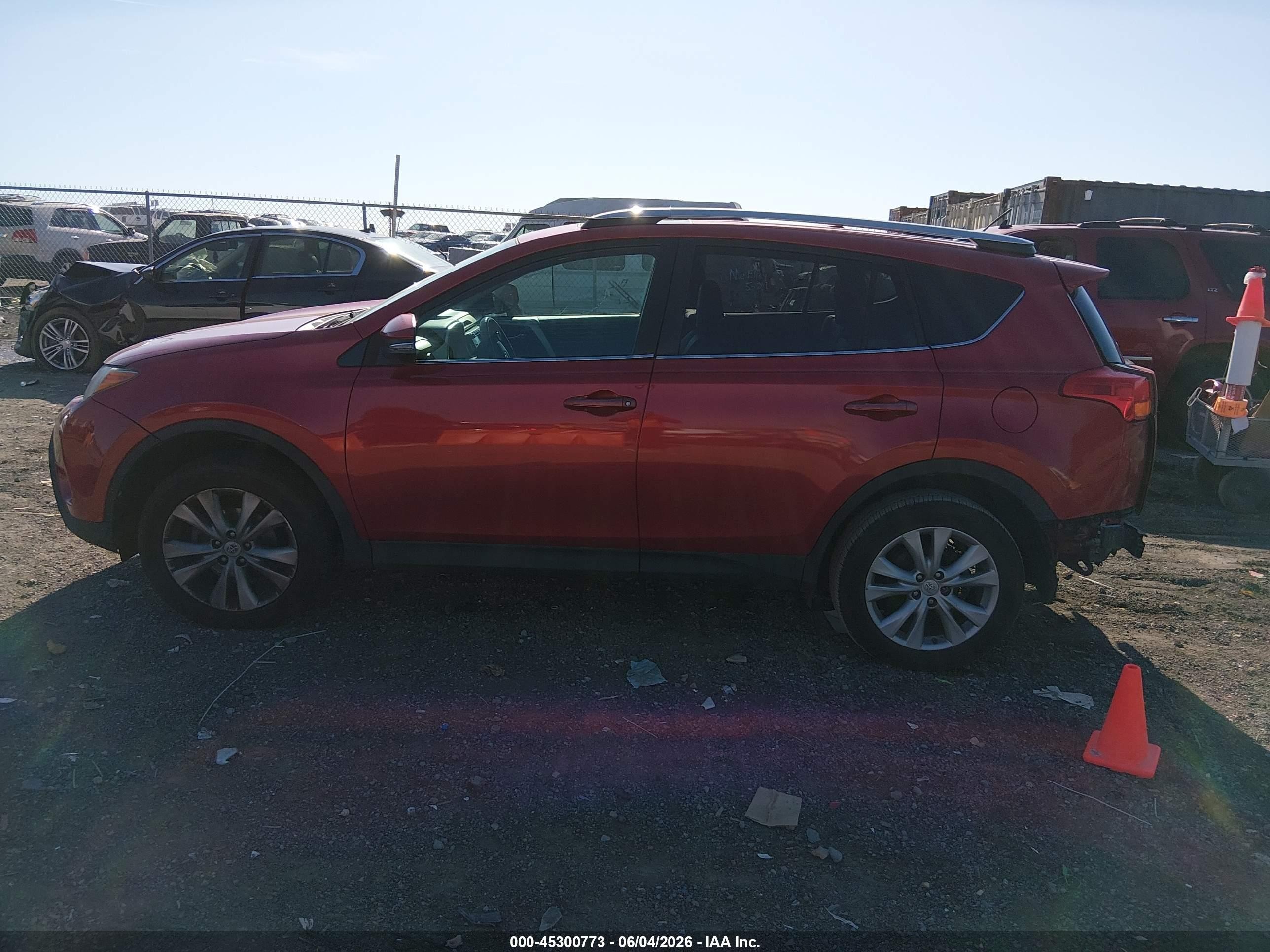 2013 Toyota Rav4 Limited Burgundy vin: 2T3DFREV2DW057729
