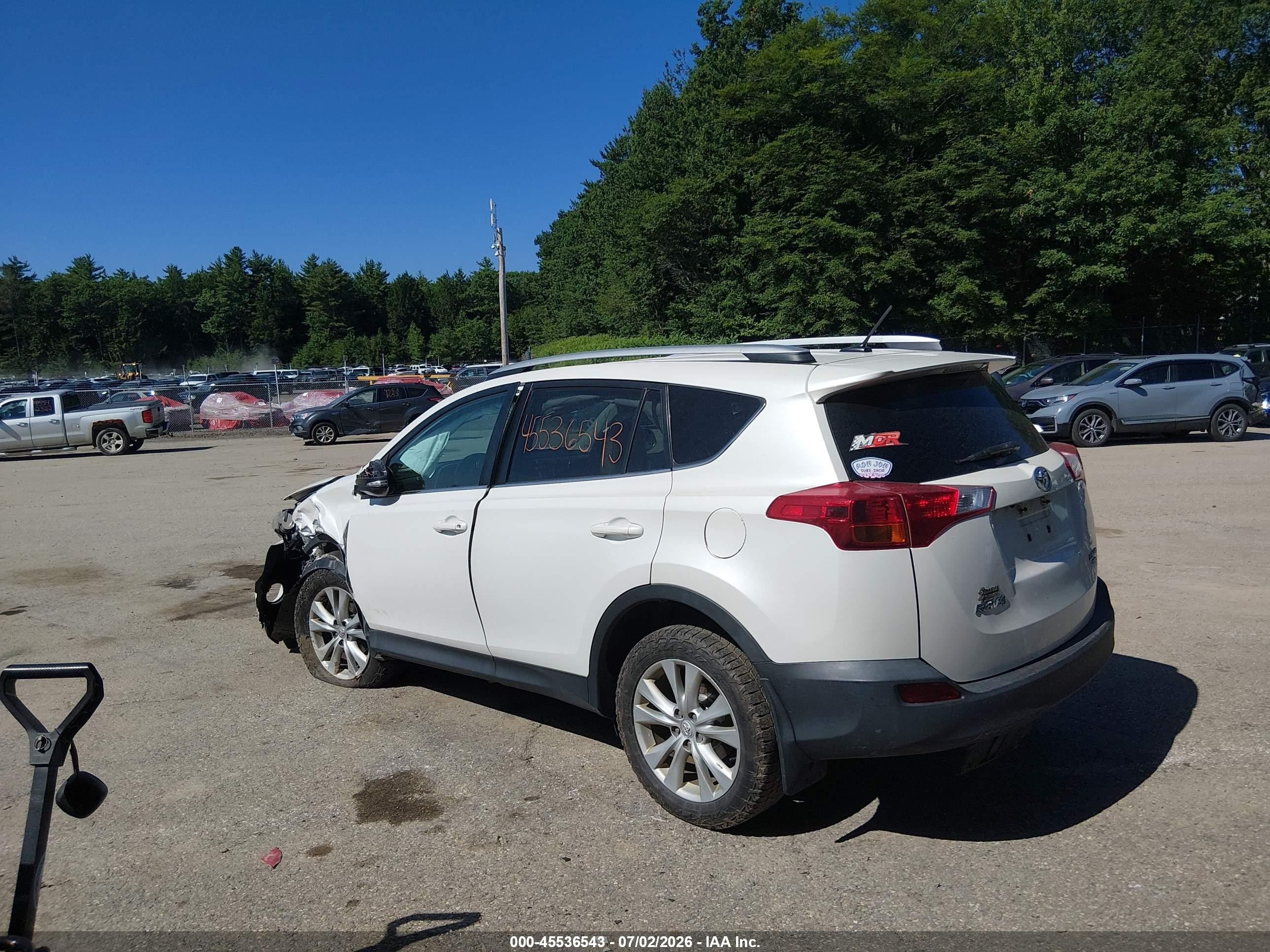 2013 Toyota Rav4 Limited White vin: 2T3DFREV2DW106931