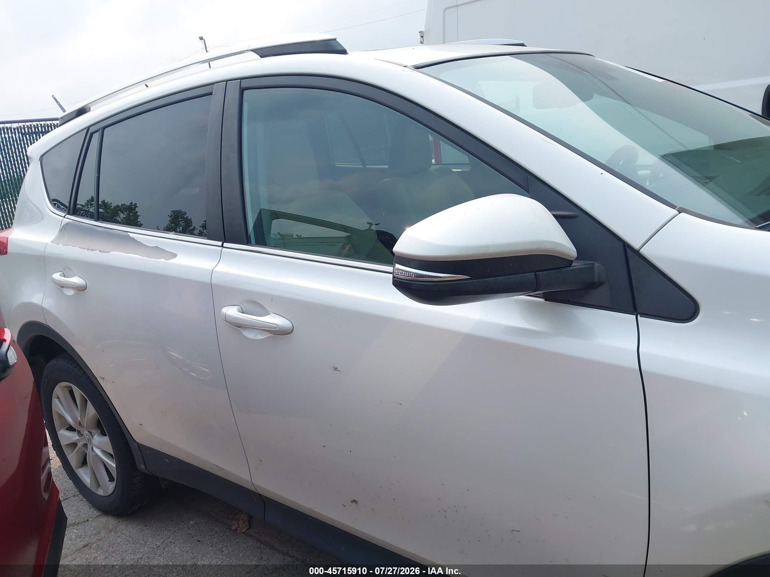 2014 Toyota Rav4 Limited White vin: 2T3DFREV2EW144516