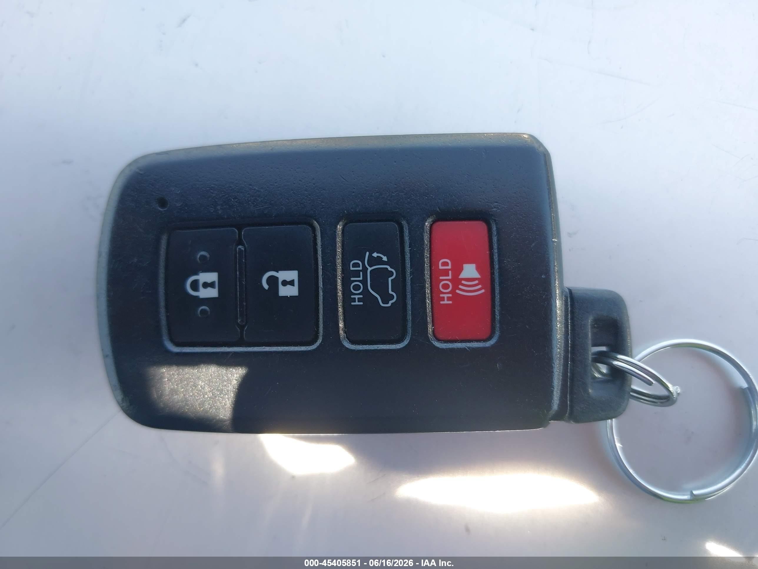 2014 Toyota Rav4 Limited White vin: 2T3DFREV2EW177905