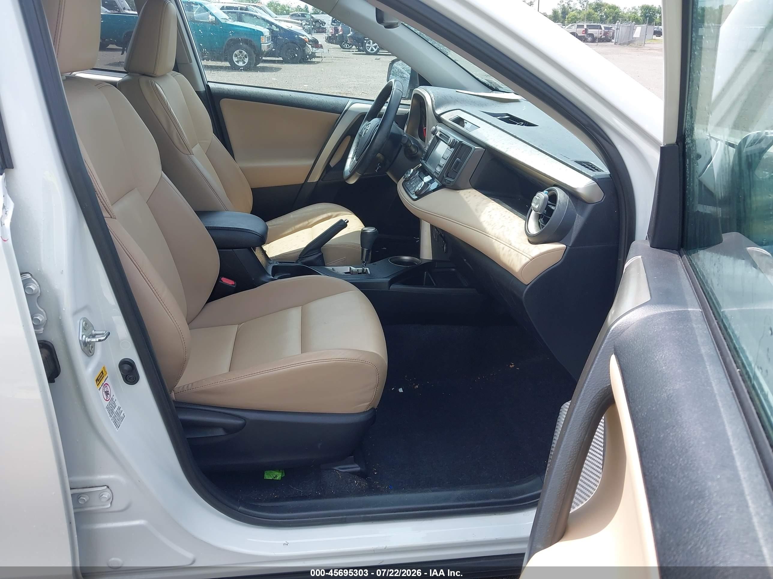 2014 Toyota Rav4 Limited White vin: 2T3DFREV2EW208456