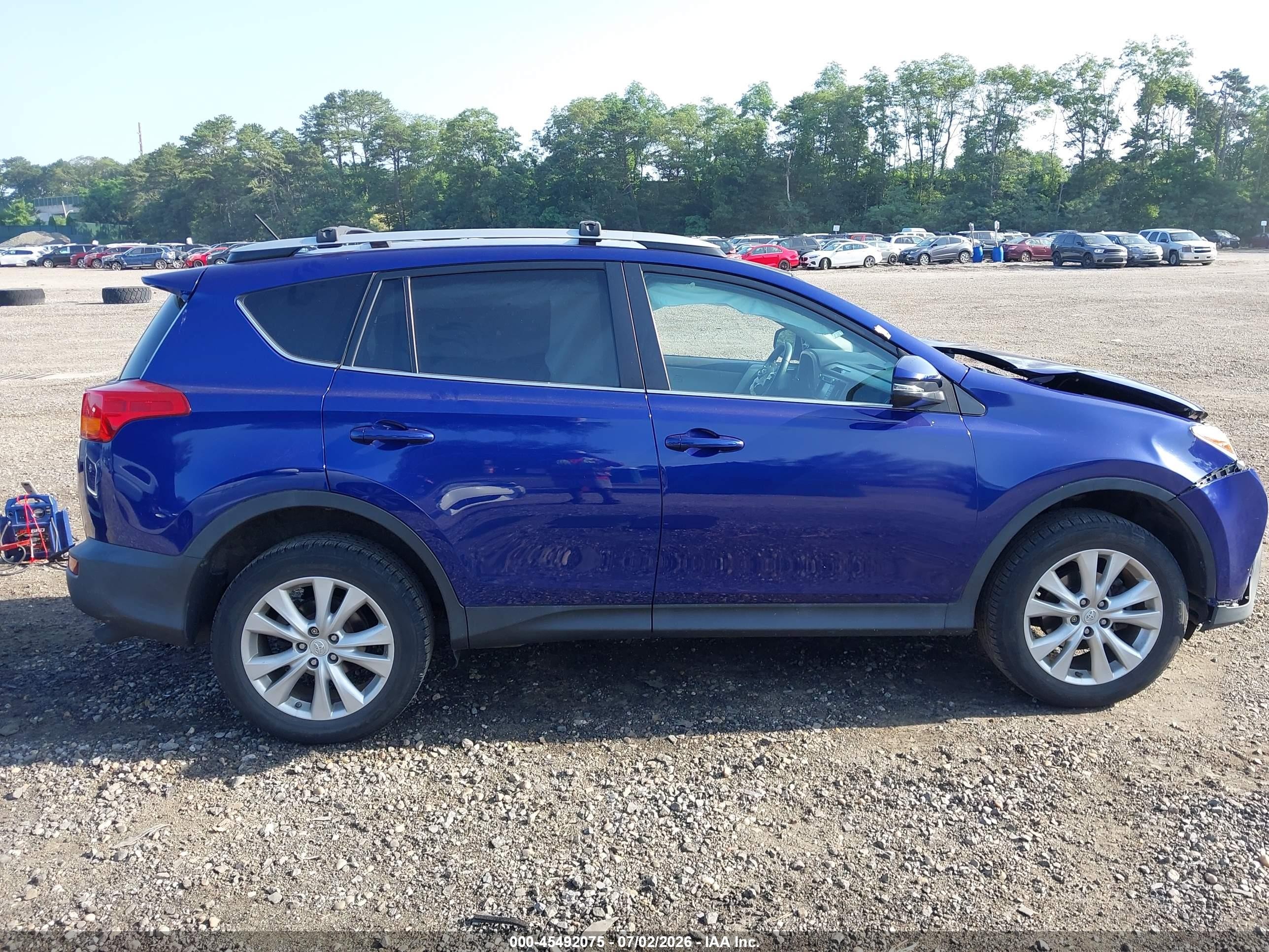 2014 Toyota Rav4 Limited Blue vin: 2T3DFREV2EW219568