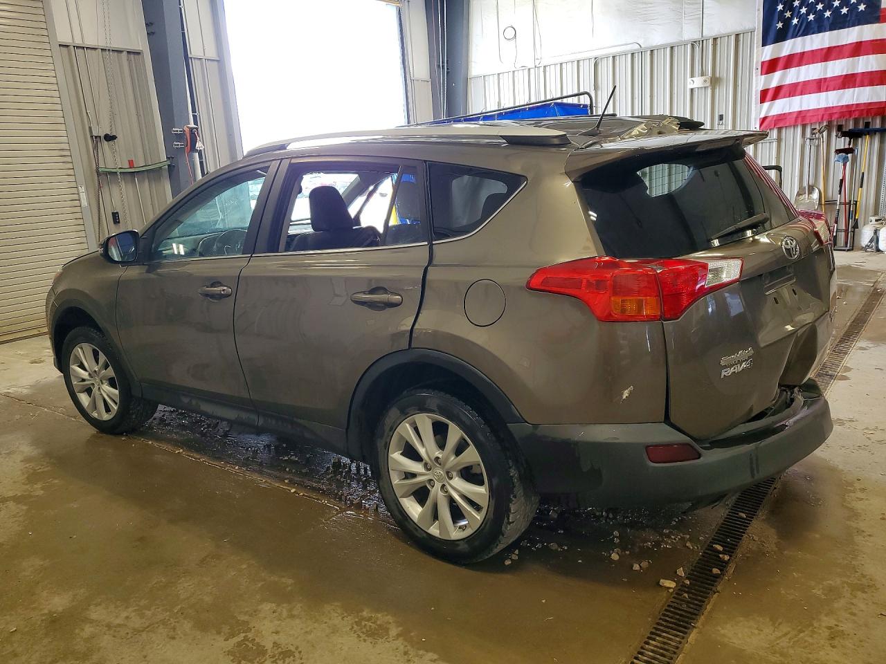 2015 Toyota Rav4 Limited Gray vin: 2T3DFREV2FW232595