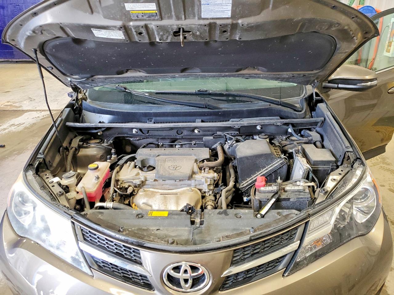 2015 Toyota Rav4 Limited Gray vin: 2T3DFREV2FW232595