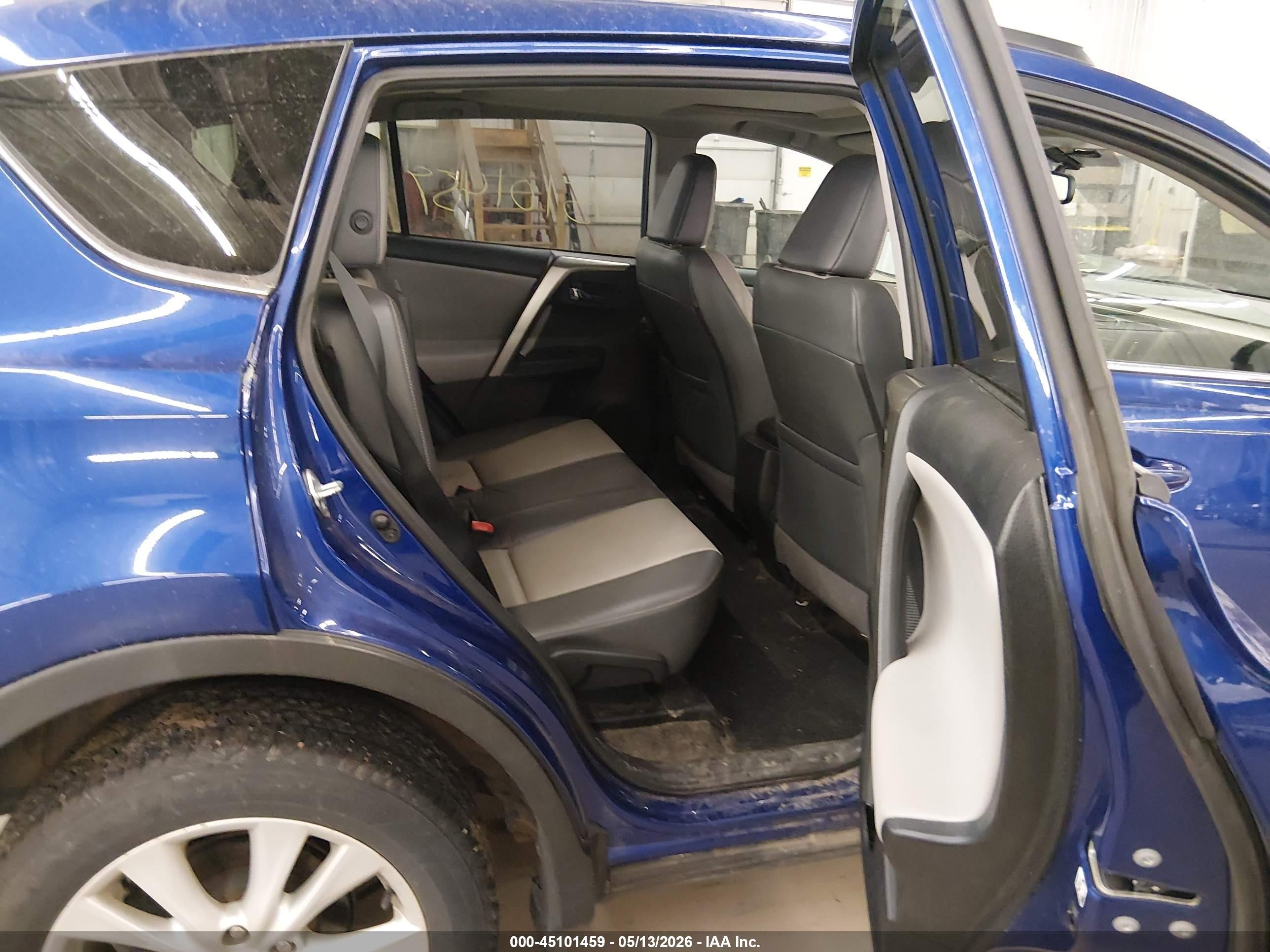 2015 Toyota Rav4 Limited Blue vin: 2T3DFREV2FW273504