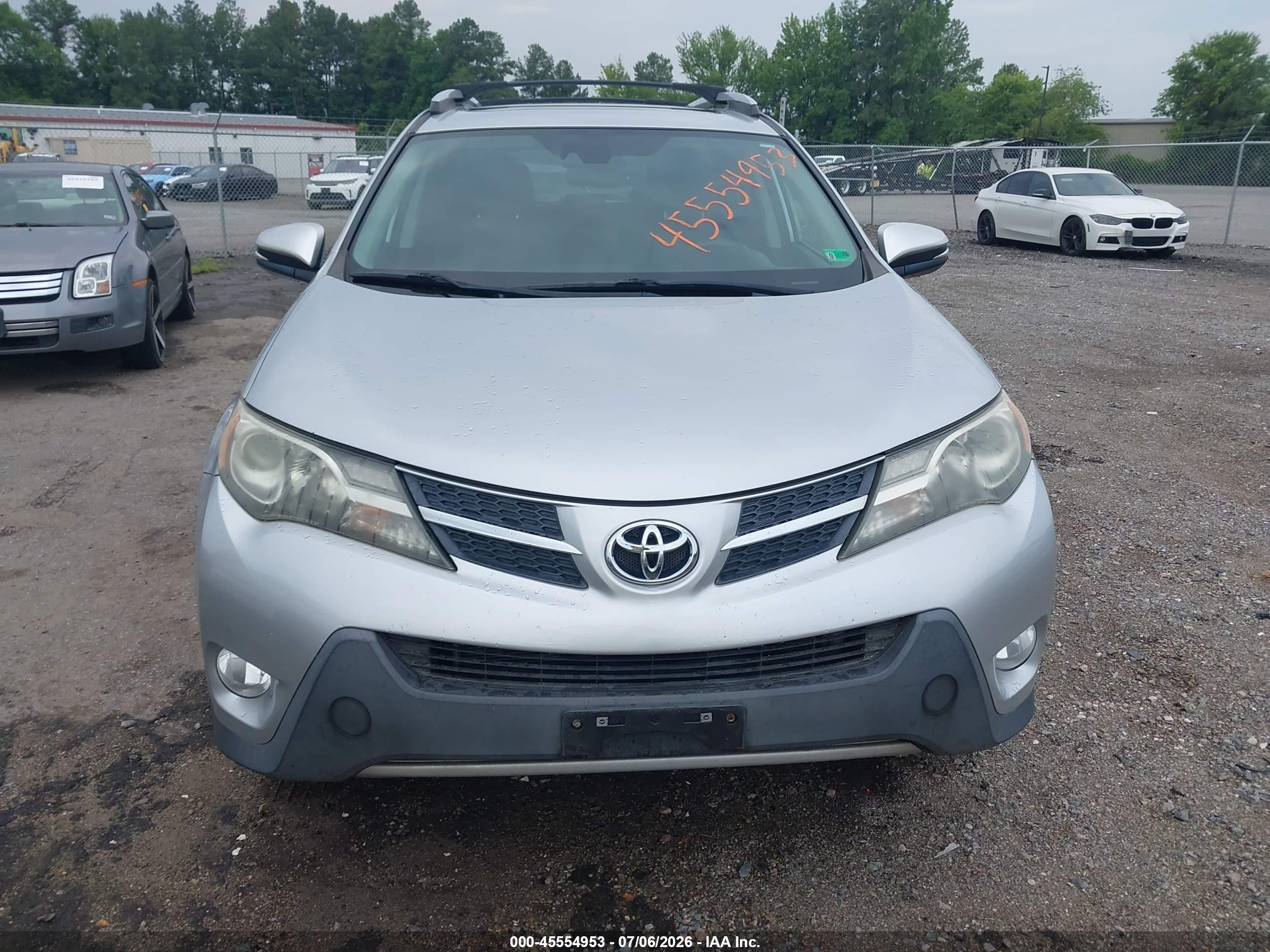 2015 Toyota Rav4 Limited Silver vin: 2T3DFREV2FW310986