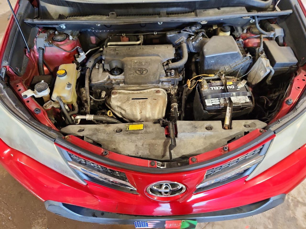 2015 Toyota Rav4 Limited Red vin: 2T3DFREV2FW331384