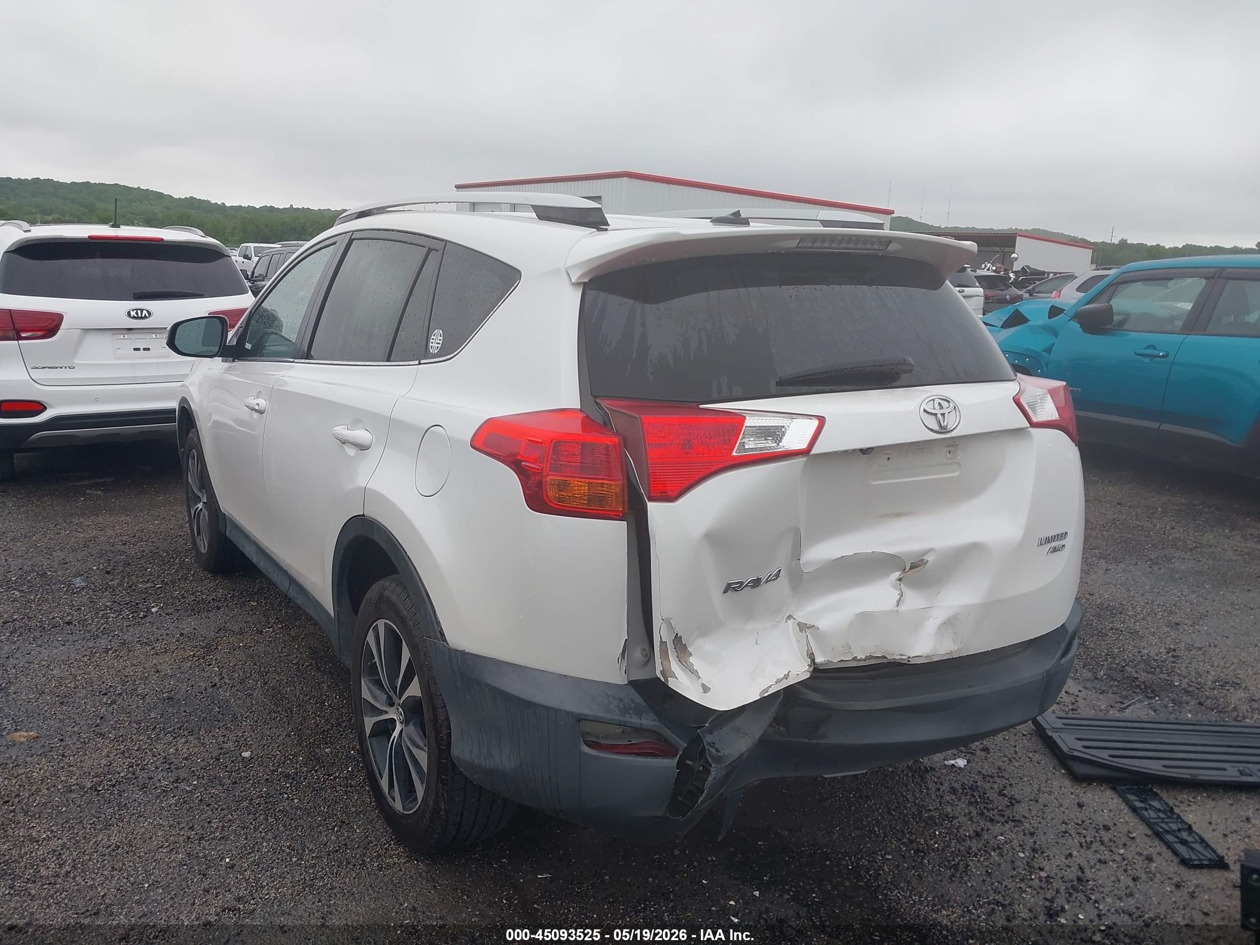 2015 Toyota Rav4 Limited White vin: 2T3DFREV2FW331434