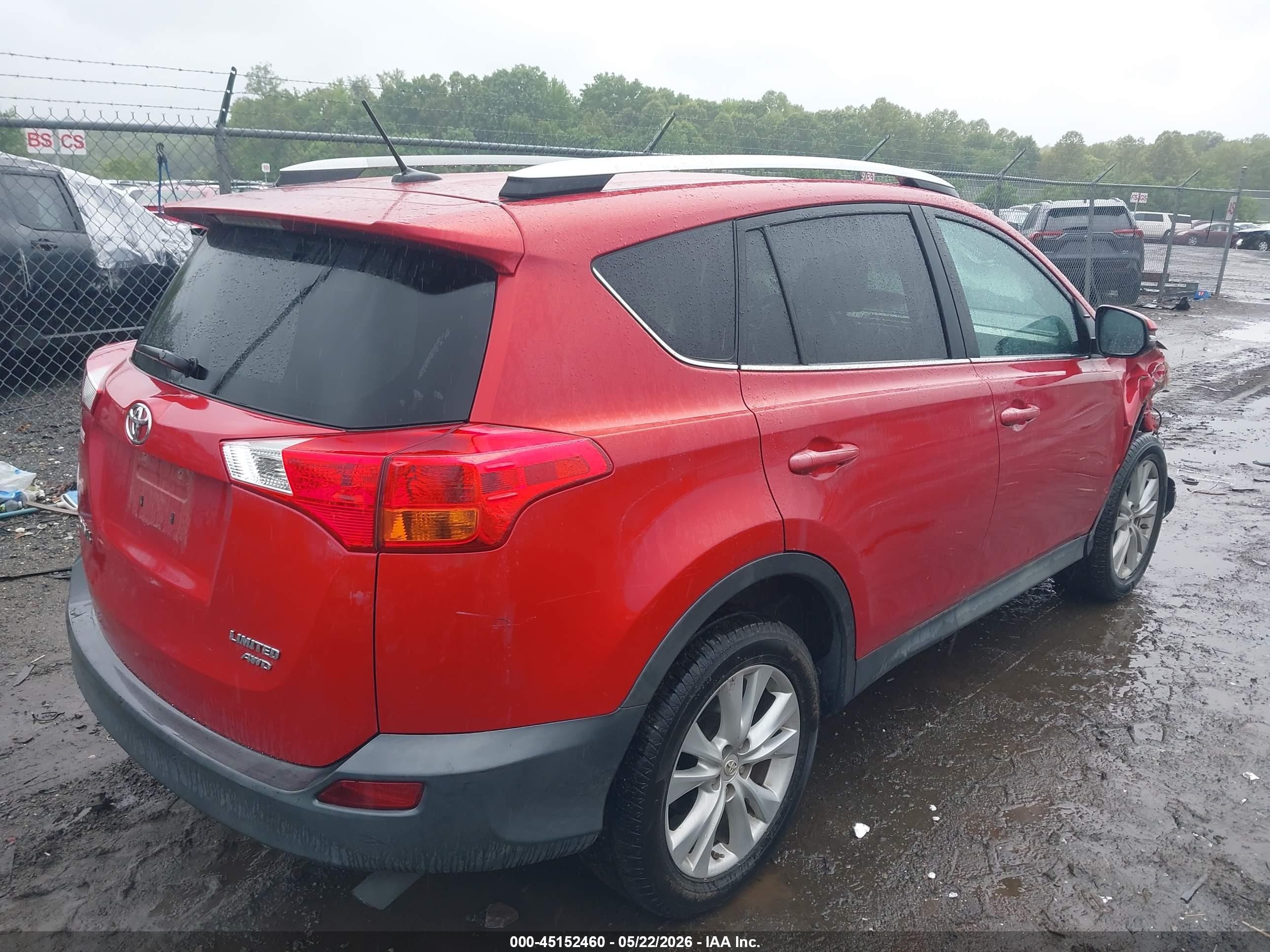 2015 Toyota Rav4 Limited Red vin: 2T3DFREV2FW375692