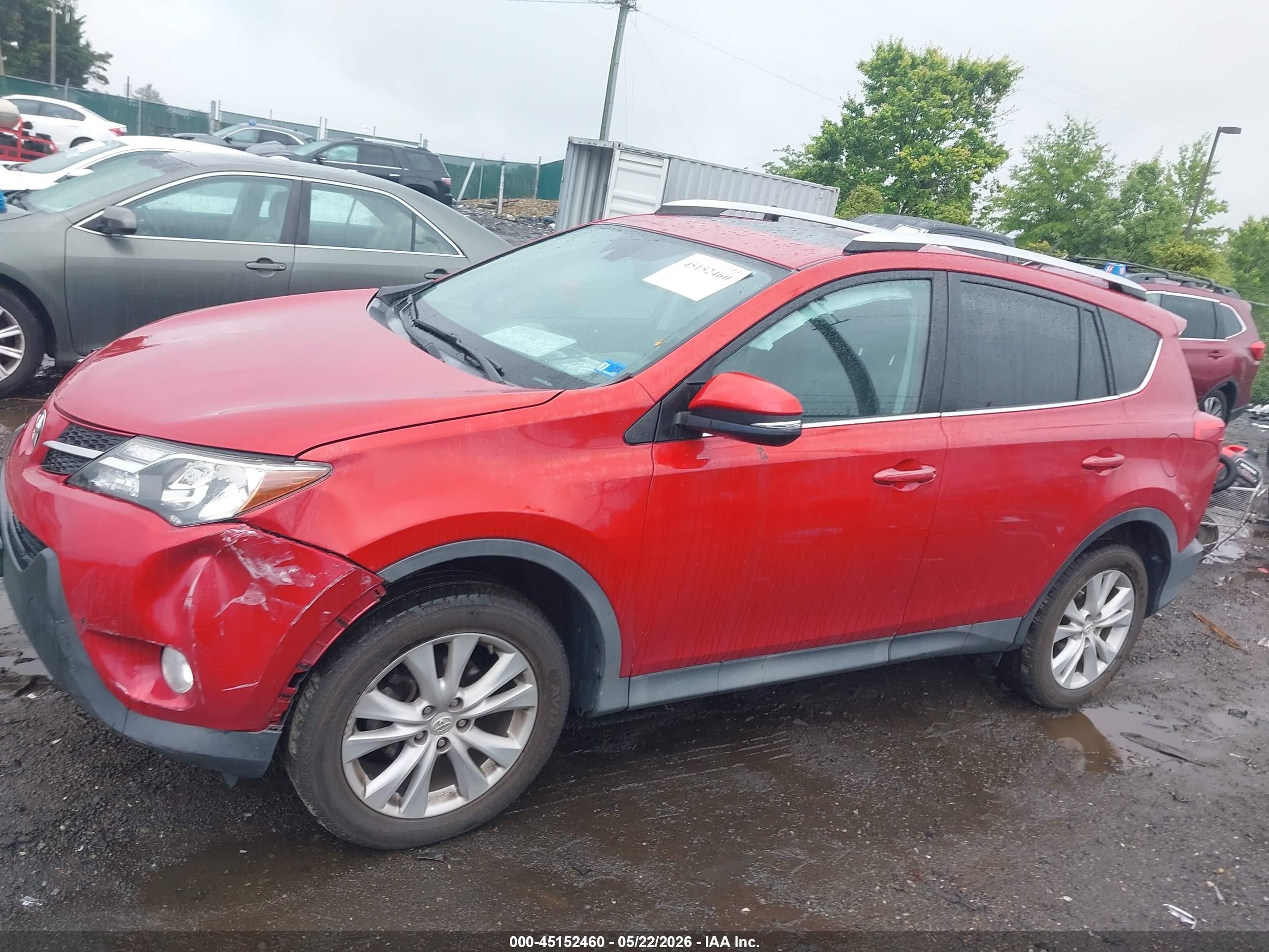 2015 Toyota Rav4 Limited Red vin: 2T3DFREV2FW375692