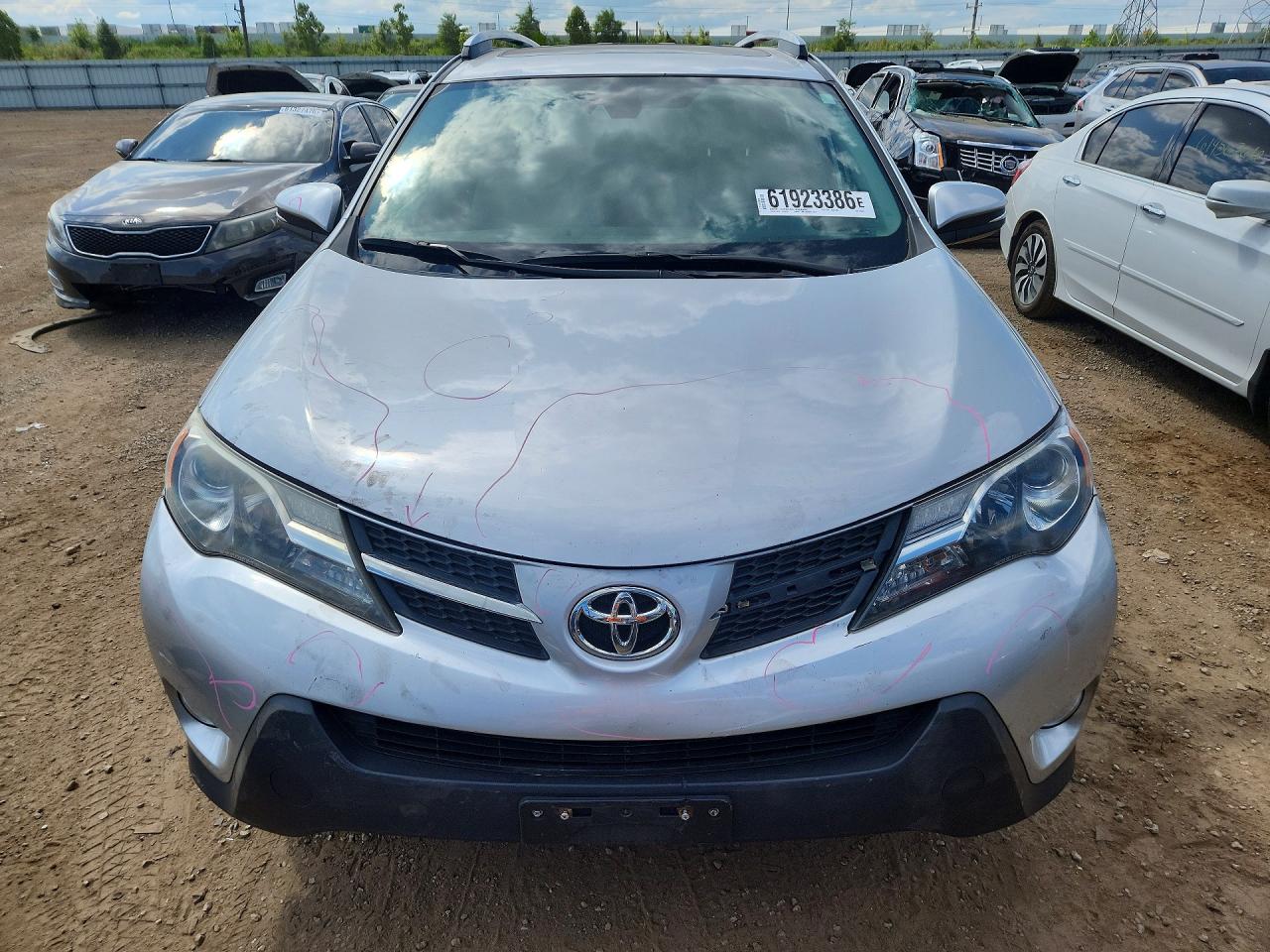 2015 Toyota Rav4 Limited Silver vin: 2T3DFREV2FW385025