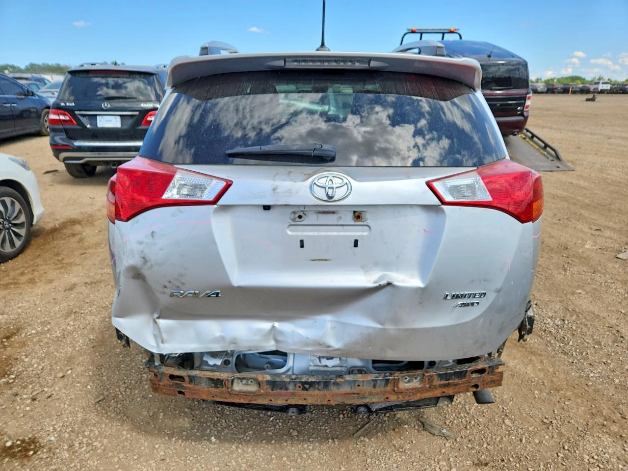 2015 Toyota Rav4 Limited Silver vin: 2T3DFREV2FW385025