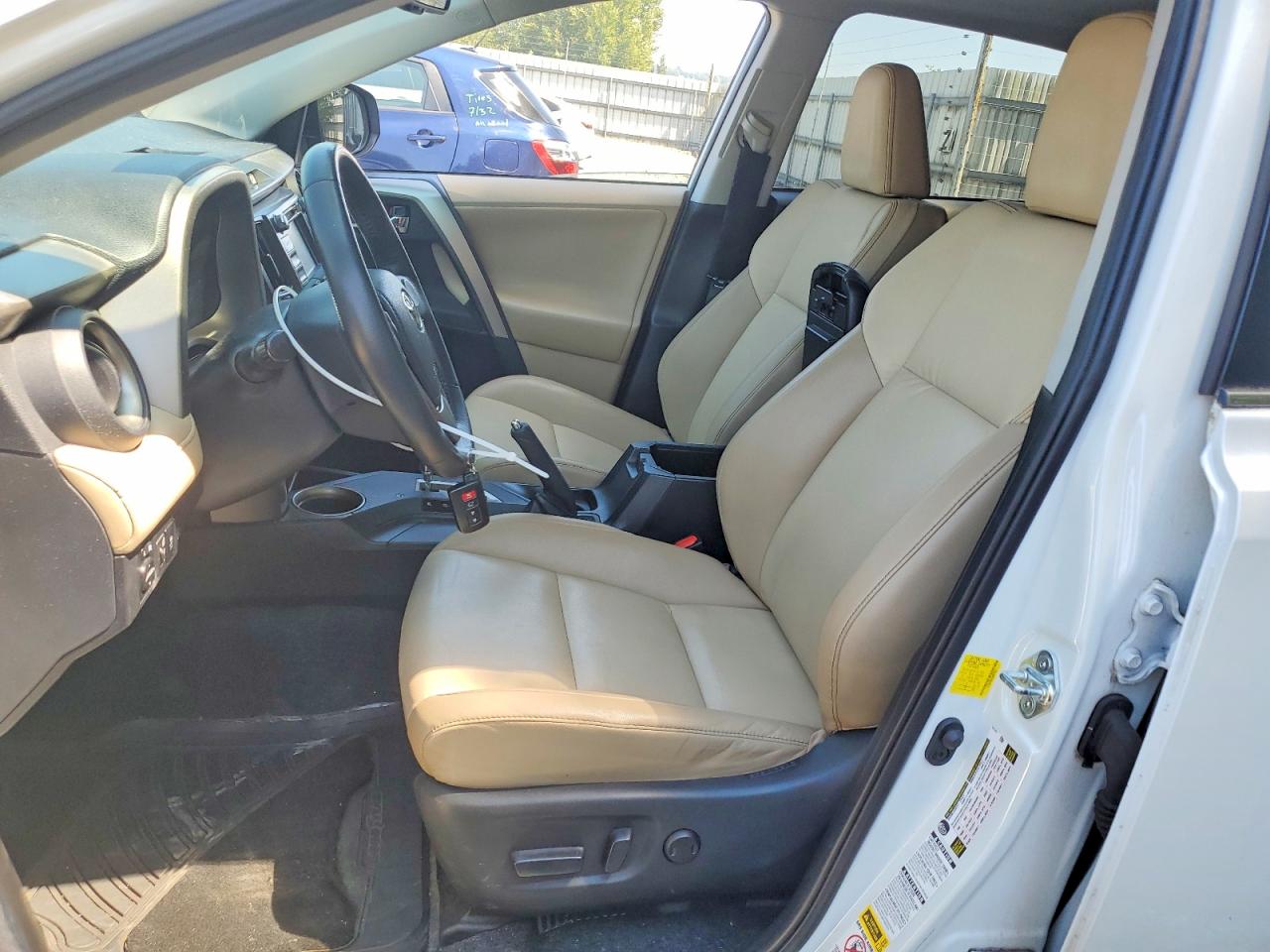 2013 Toyota Rav4 Limited White vin: 2T3DFREV3DW008362