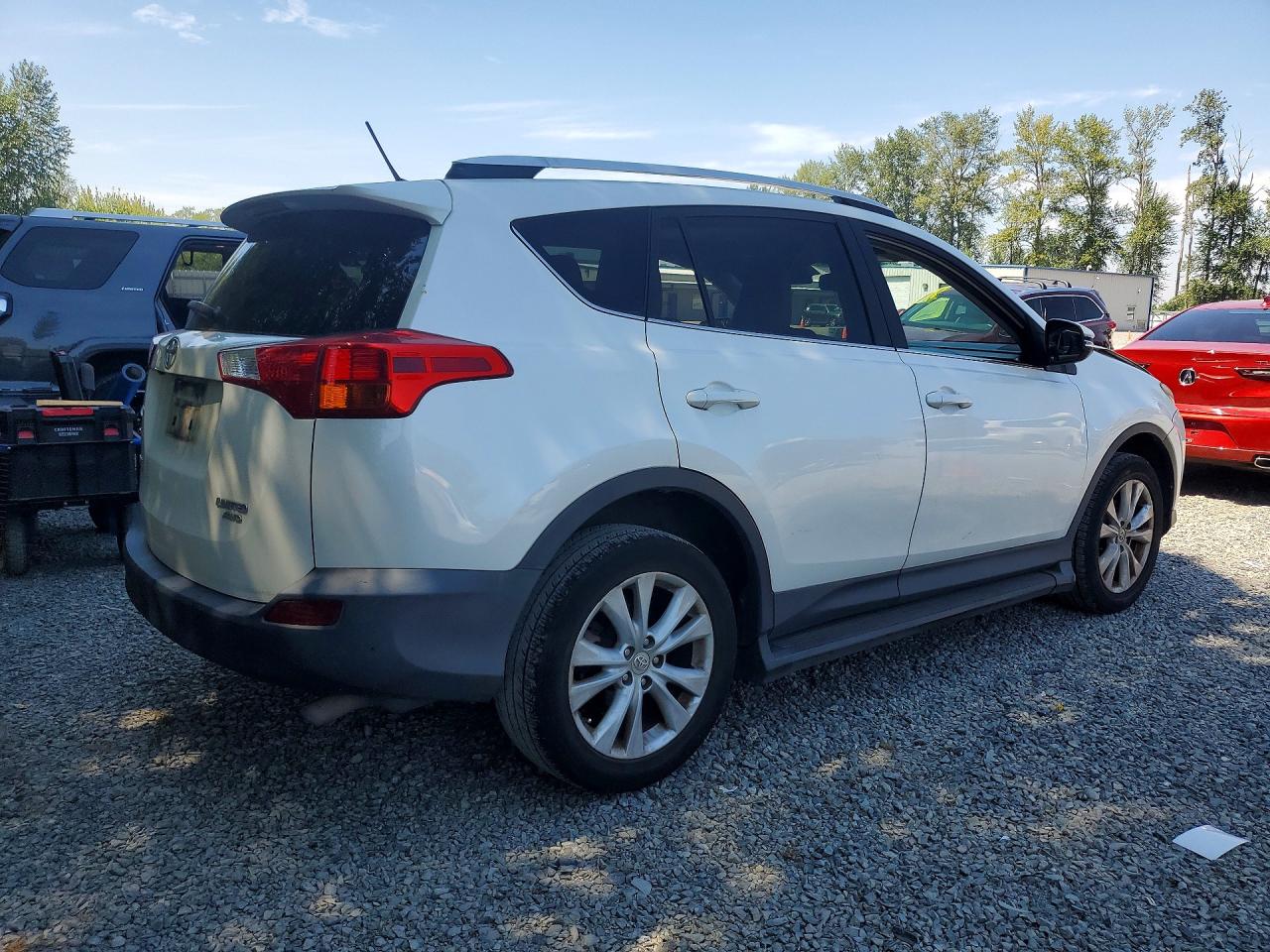 2013 Toyota Rav4 Limited White vin: 2T3DFREV3DW008362