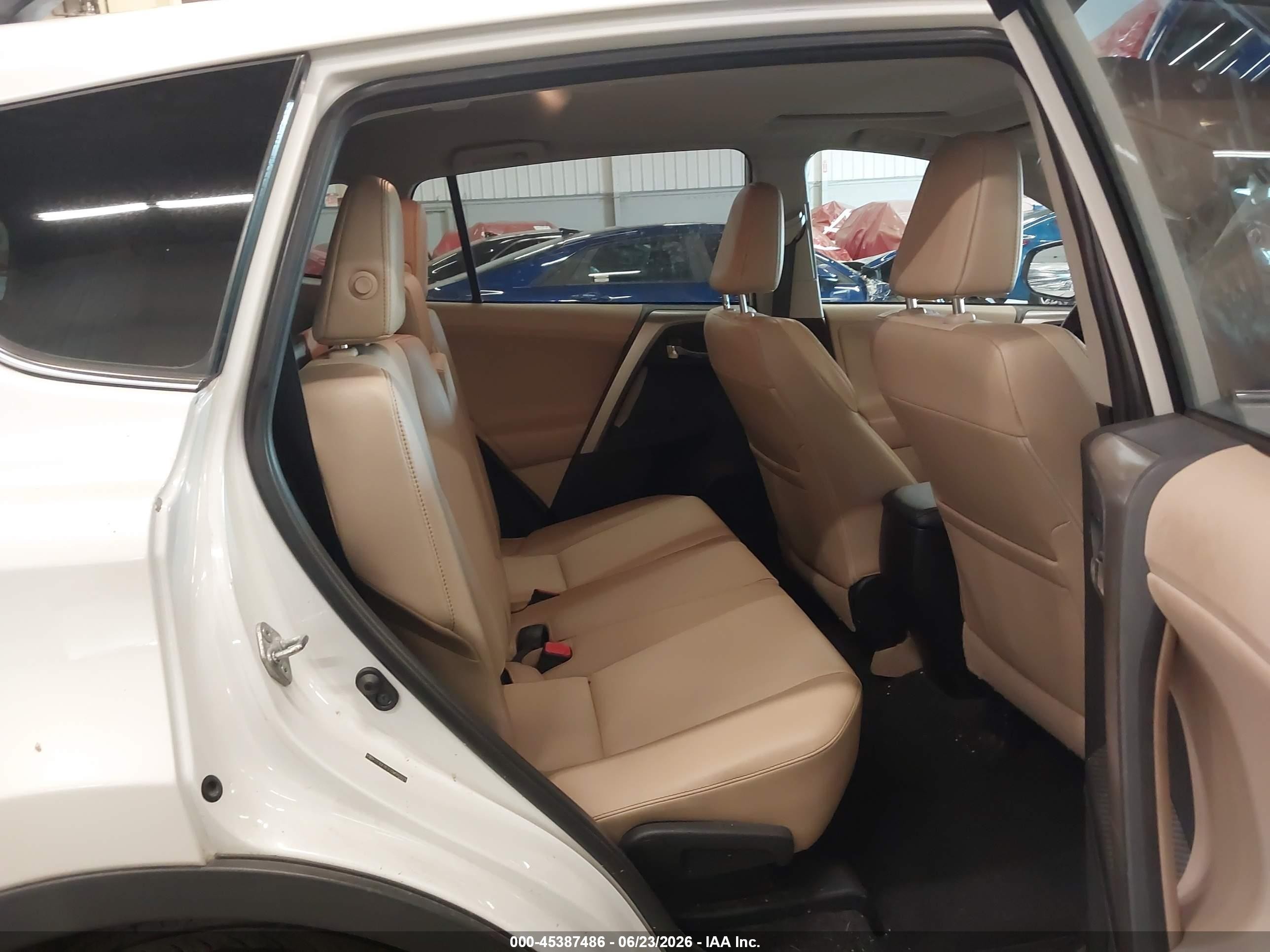 2013 Toyota Rav4 Limited White vin: 2T3DFREV3DW085829