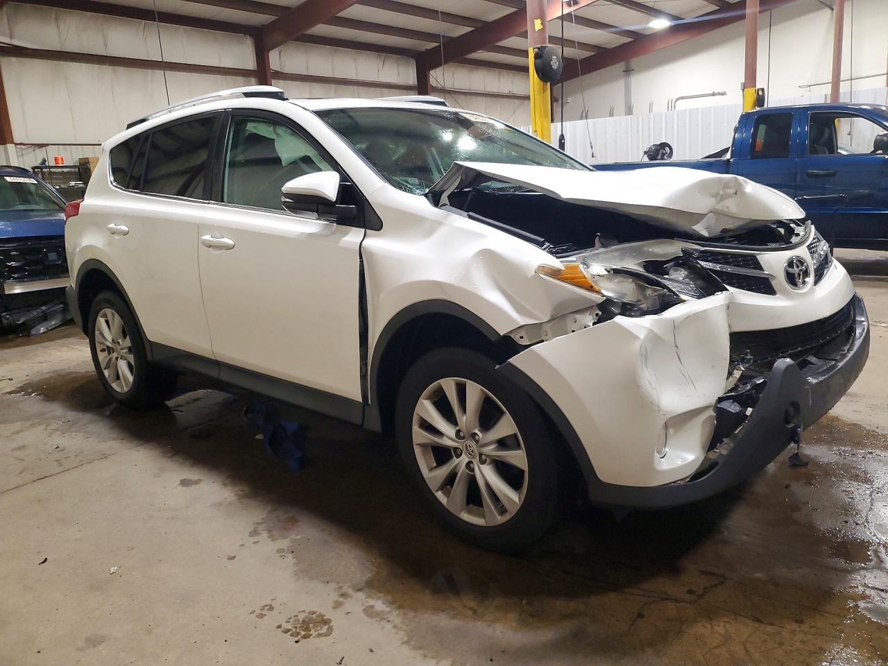 2014 Toyota Rav4 Limited White vin: 2T3DFREV3EW138787