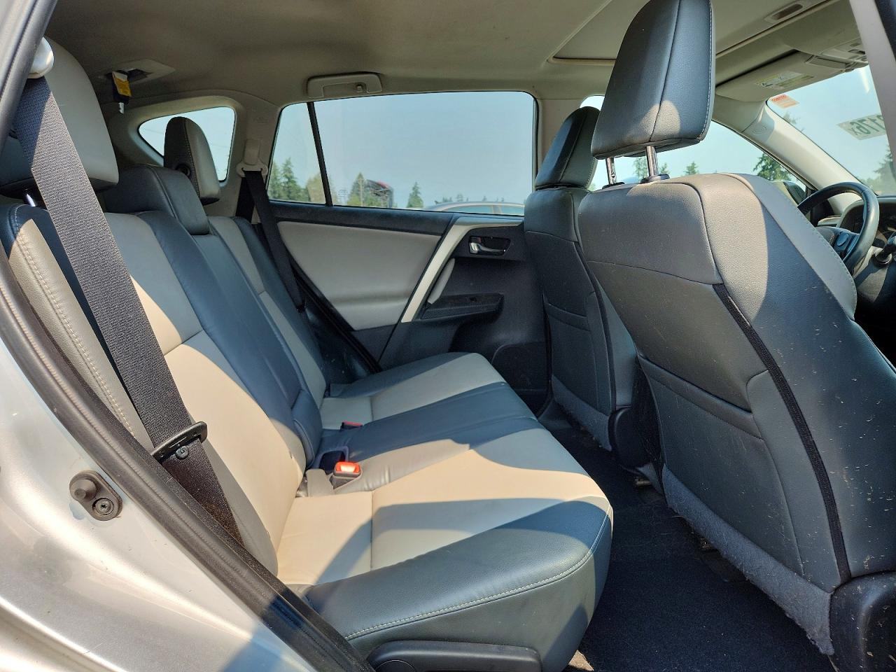 2014 Toyota Rav4 Limited Серебряный vin: 2T3DFREV3EW204173