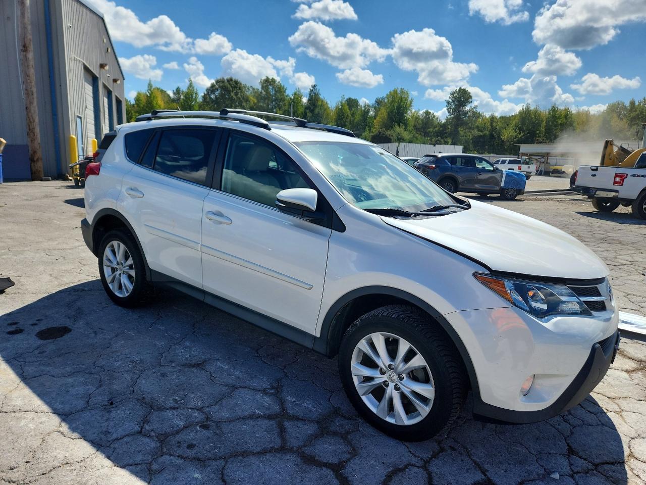2014 Toyota Rav4 Limited White vin: 2T3DFREV3EW207140