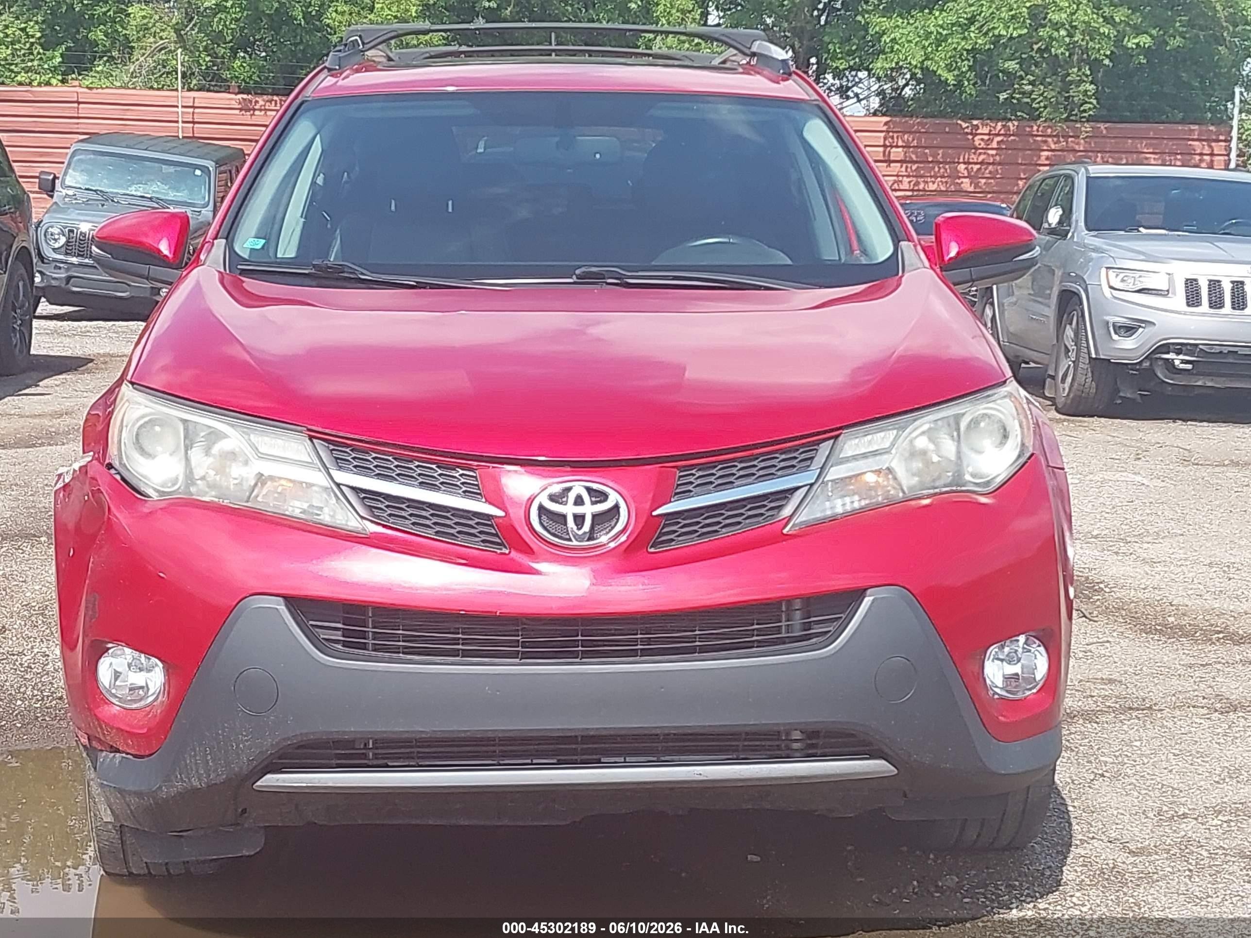 2015 Toyota Rav4 Limited Red vin: 2T3DFREV3FW234971