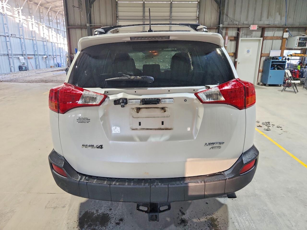 2015 Toyota Rav4 Limited Белый vin: 2T3DFREV3FW371554