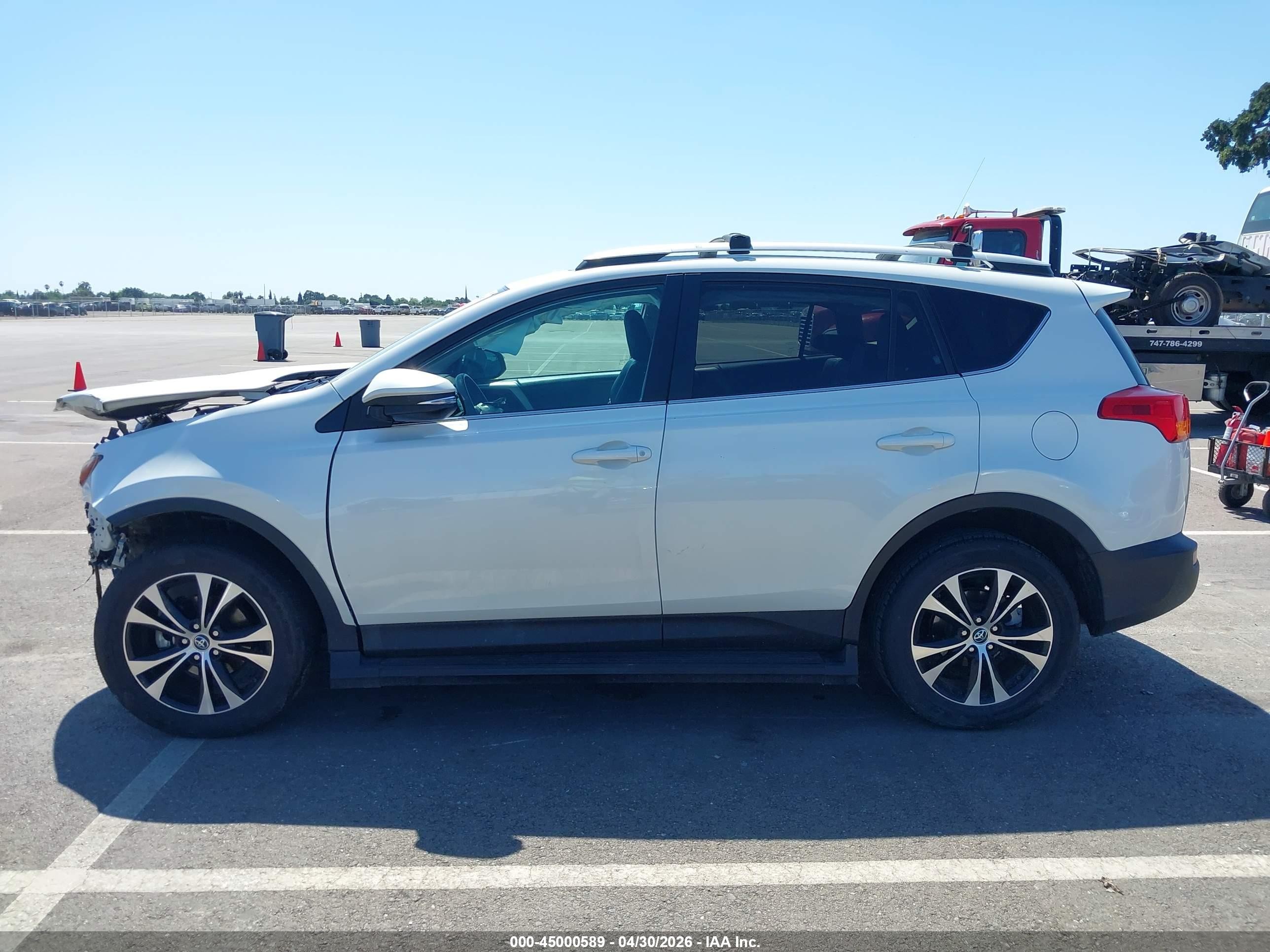 2015 Toyota Rav4 Limited White vin: 2T3DFREV3FW381582