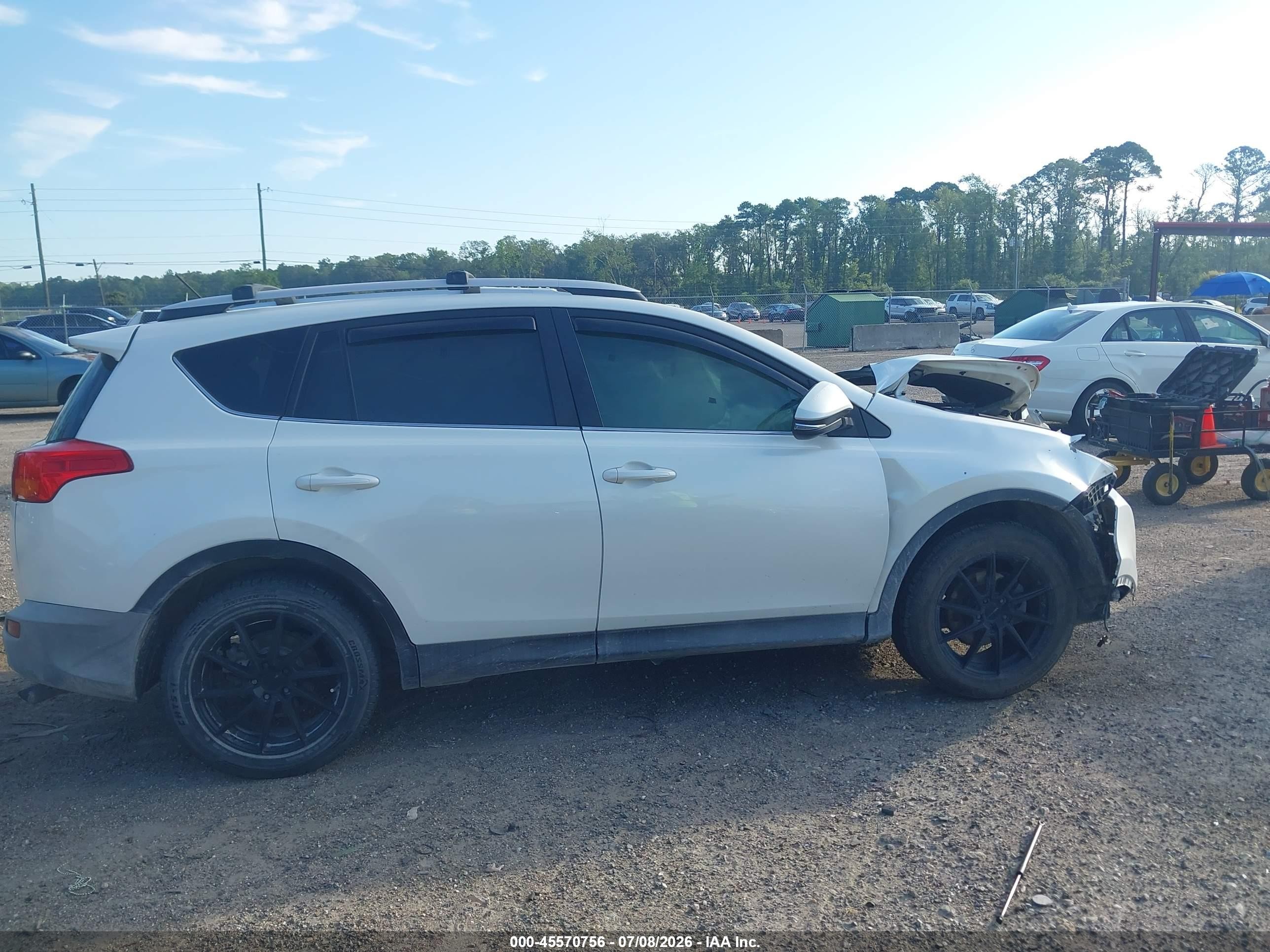 2013 Toyota Rav4 Limited White vin: 2T3DFREV4DW009441