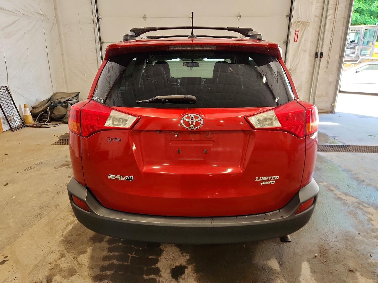 2013 Toyota Rav4 Limited Red vin: 2T3DFREV4DW050586
