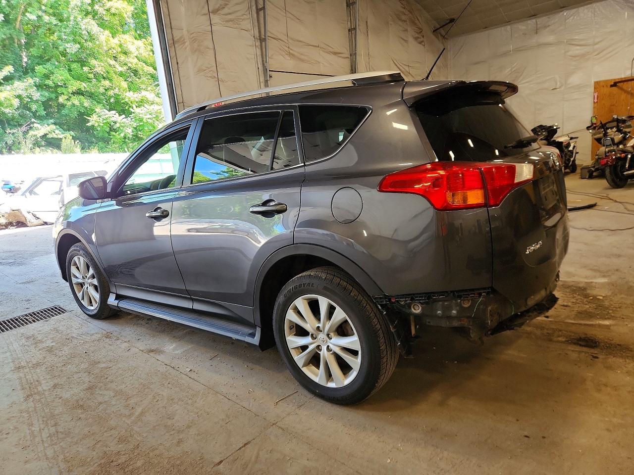 2015 Toyota Rav4 Limited Gray vin: 2T3DFREV4FW256252