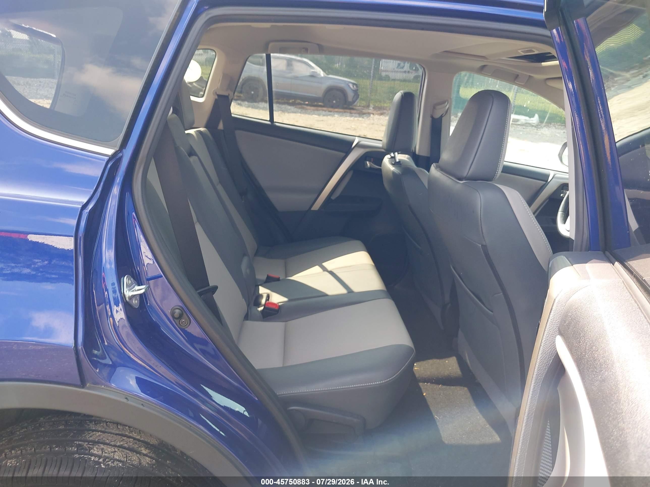 2015 Toyota Rav4 Limited Dark Blue vin: 2T3DFREV4FW395314